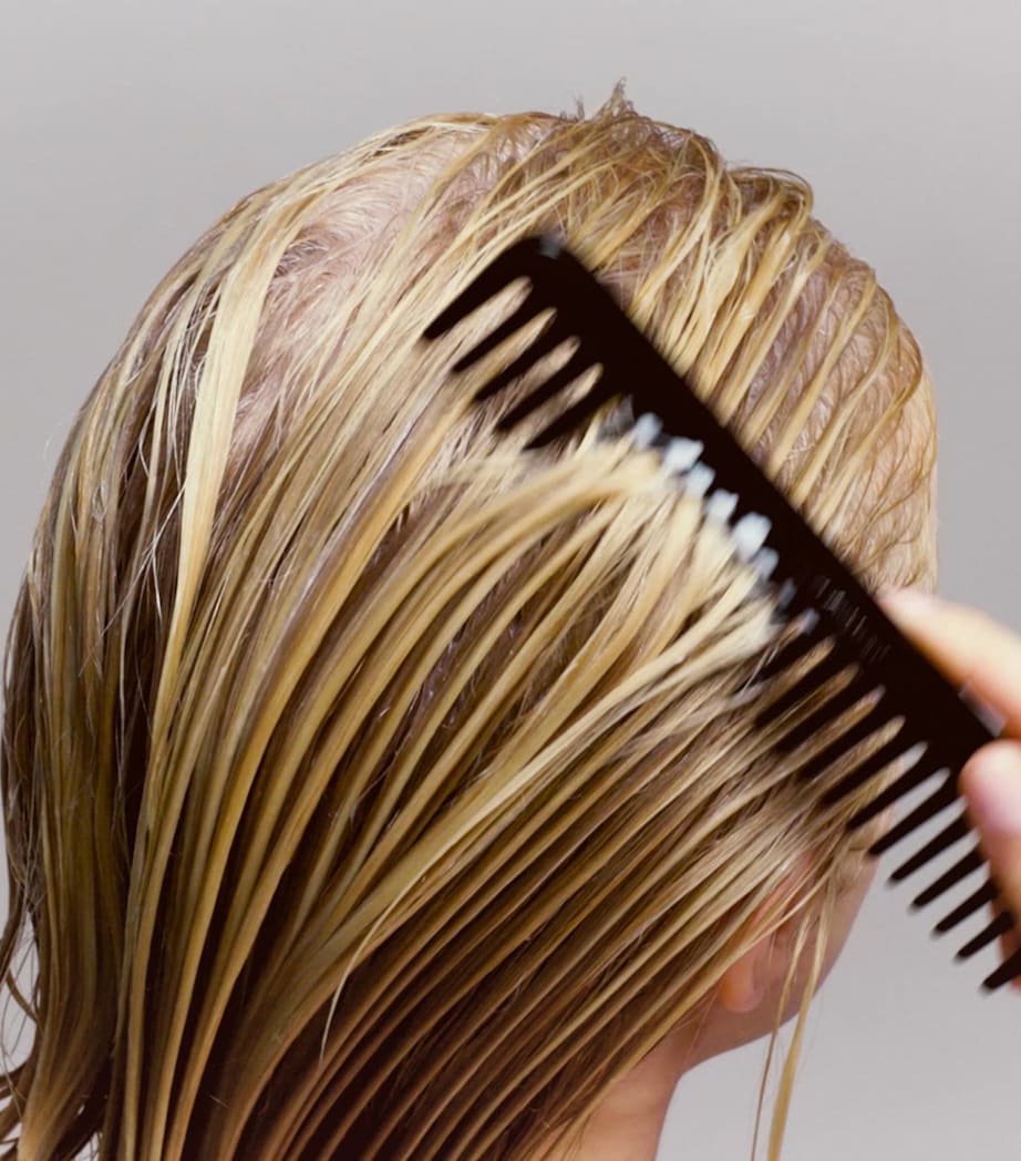 Body Building Conditioner (1L) NO COLOUR Image 4