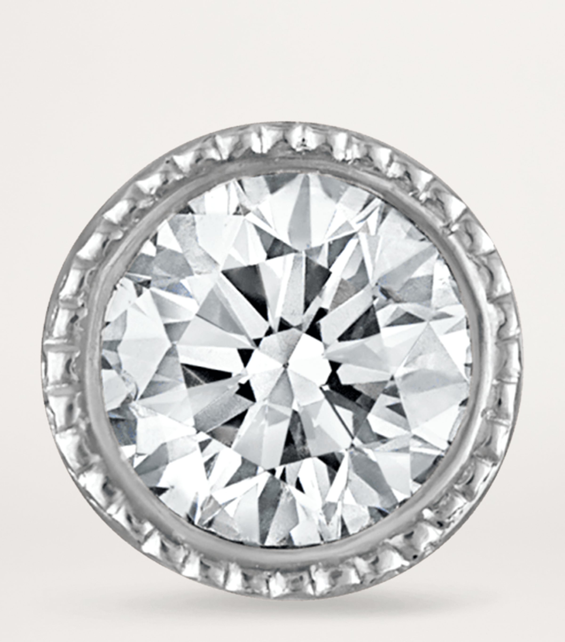 Scalloped Set Diamond Threaded Single Stud Earring (2.5mm) WHITE GOLD Image 3