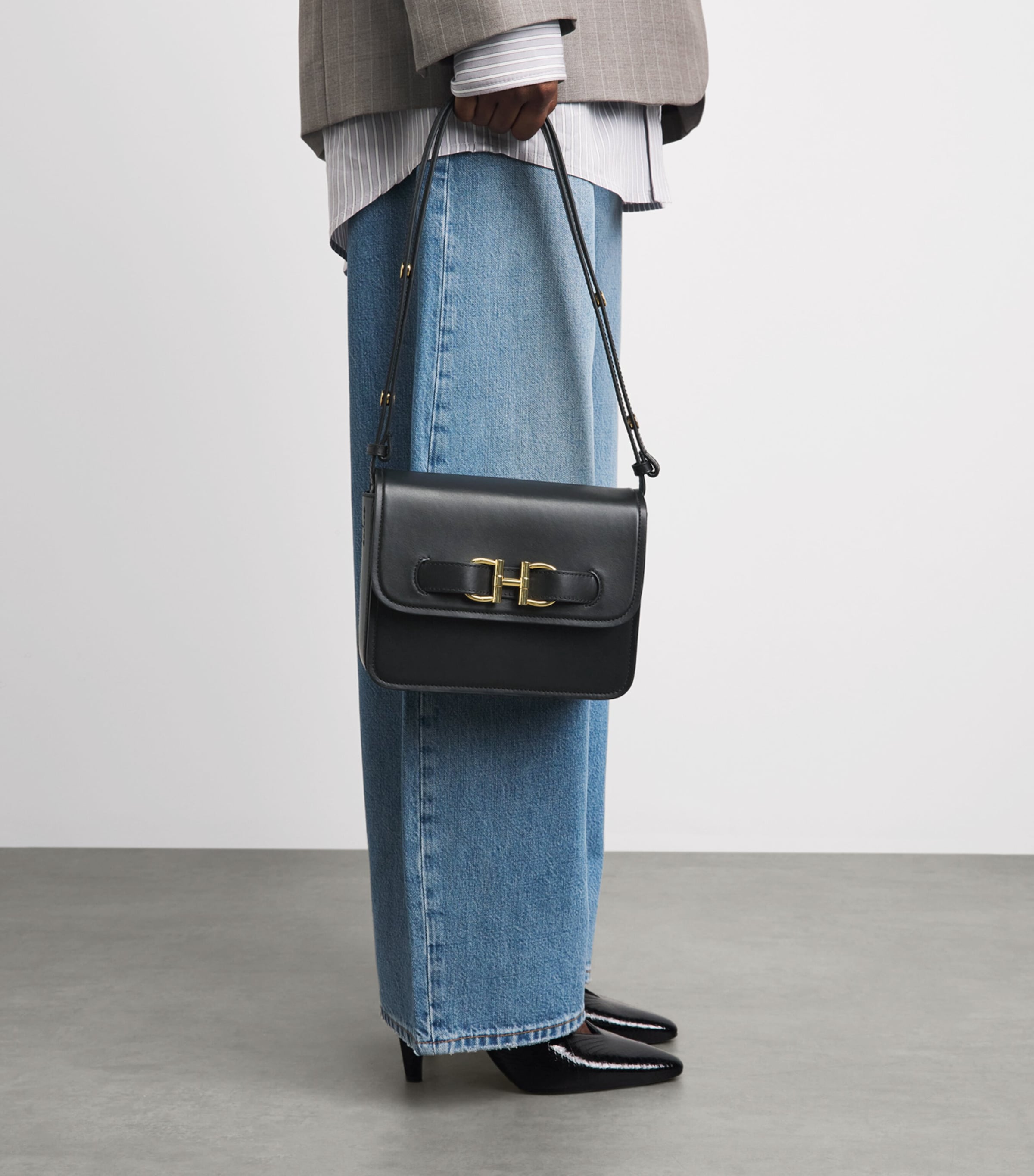 Harrods Leather Snaffle Cross-Body Bag Black Image 4