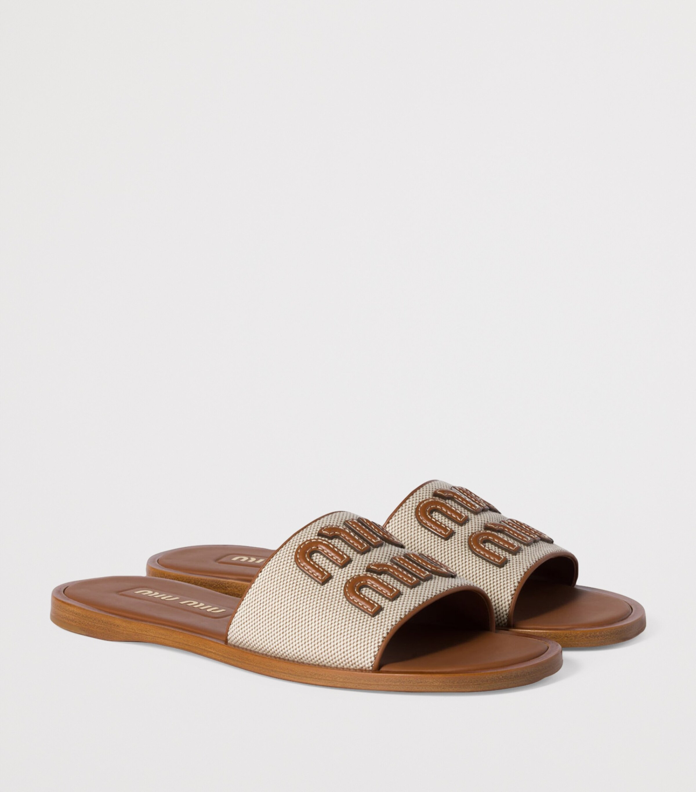 Canvas and Leather Logo Slides F062F Image 2