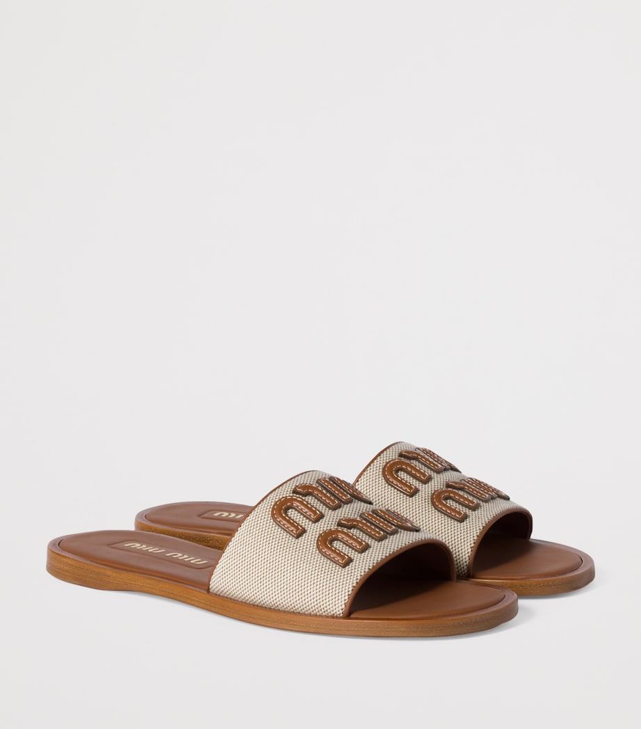 Canvas and Leather Logo Slides F062F Image 2