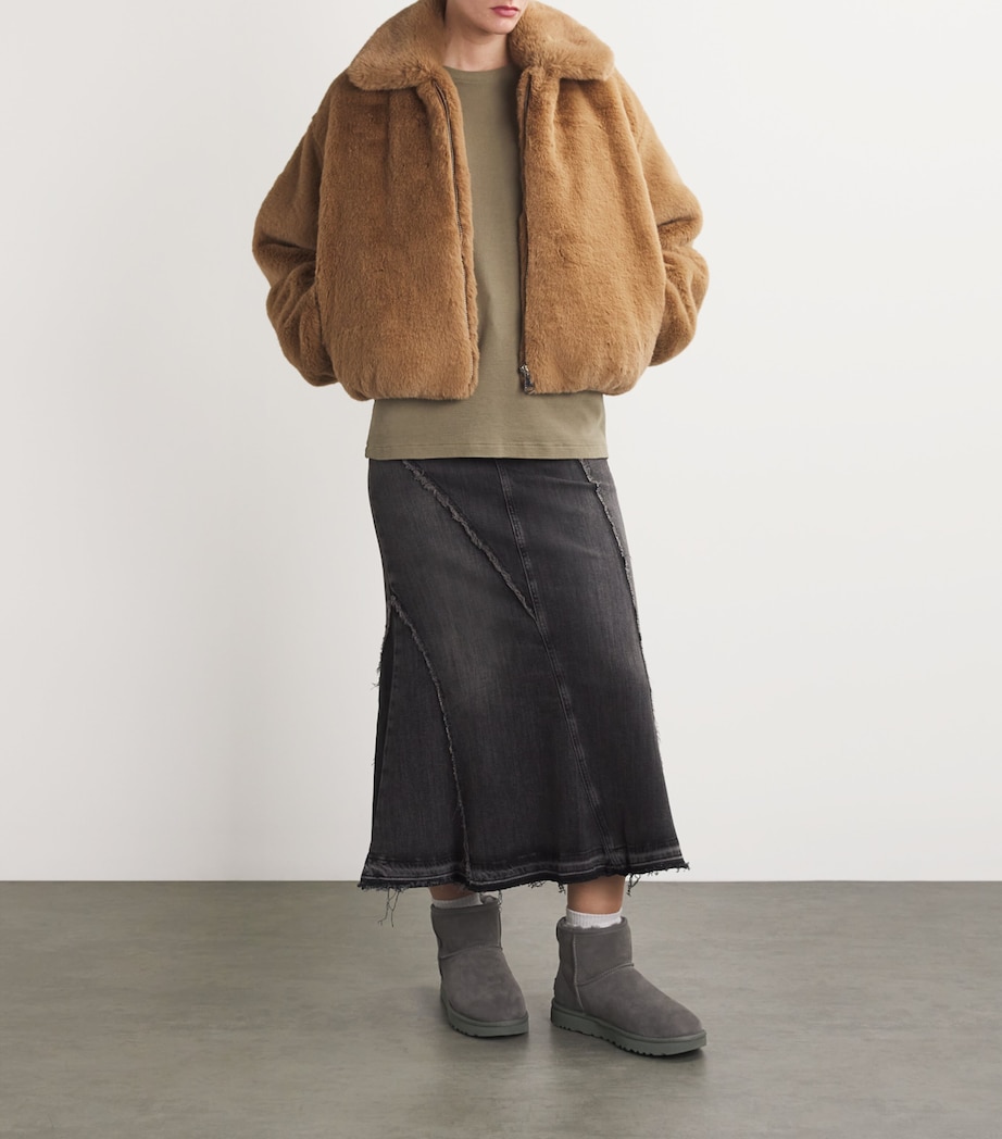 Classic Mini II Suede Boots GREY Image 5