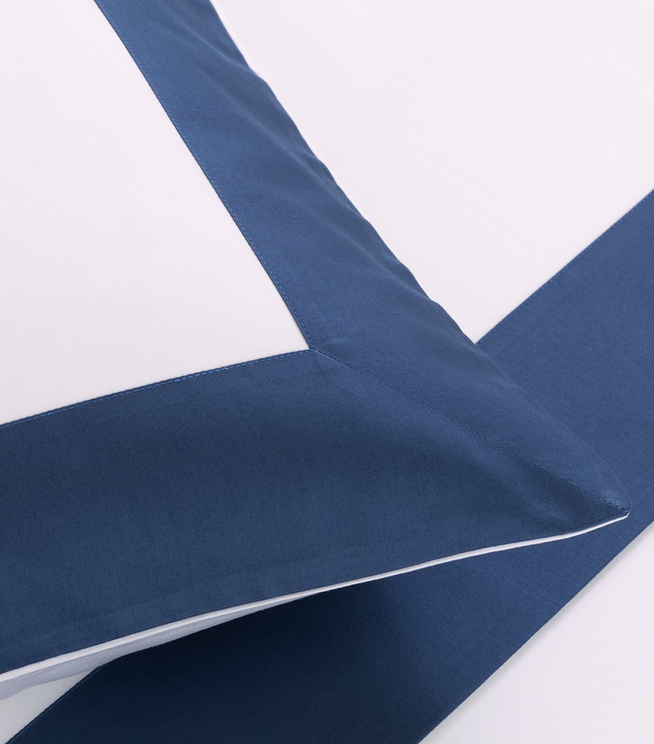 Frette Cotton Bold Square Pillowcase (65cm x 65cm) Milk/indigo B Image 4