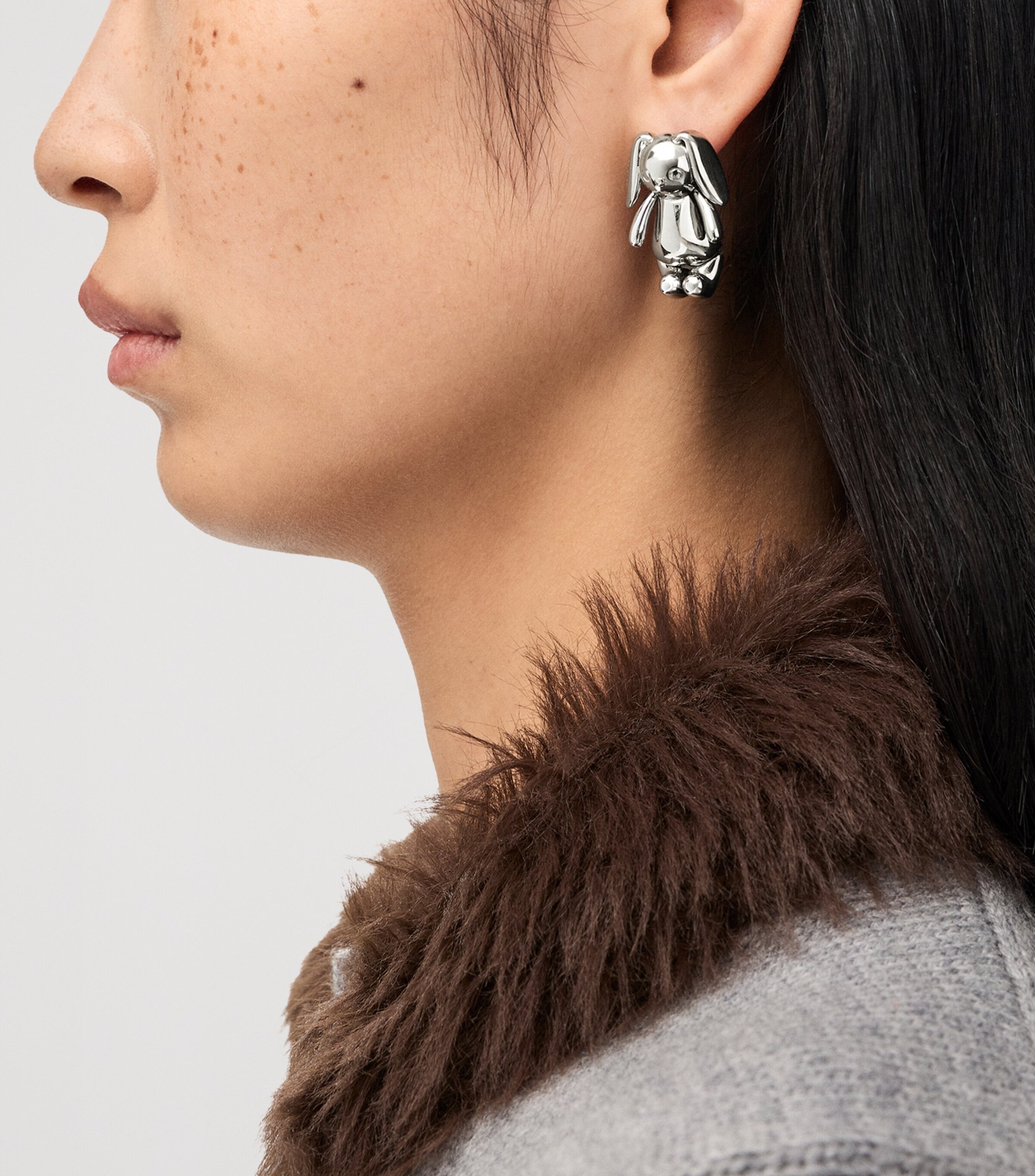 LOEWE x Cosima Von Bonin Bunny Earrings Silver Image 2