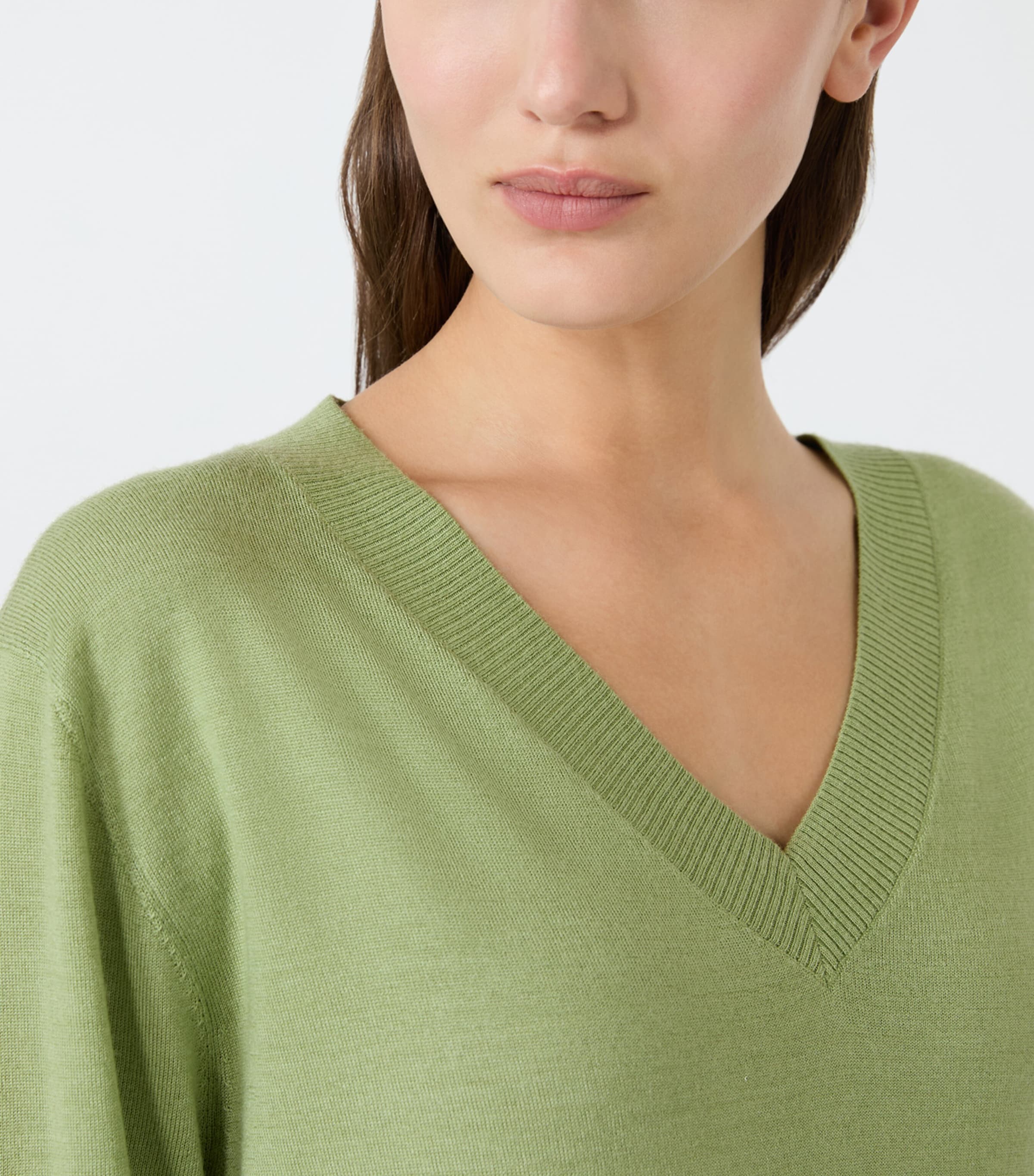 Weekend Max Mara Womens Wool-Silk V-Neck Sweater Green Image 6