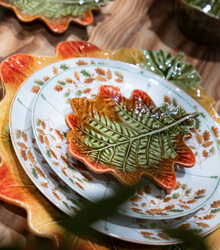 Leaf Bread and Butter Plate (20cm) BROWN Image 2
