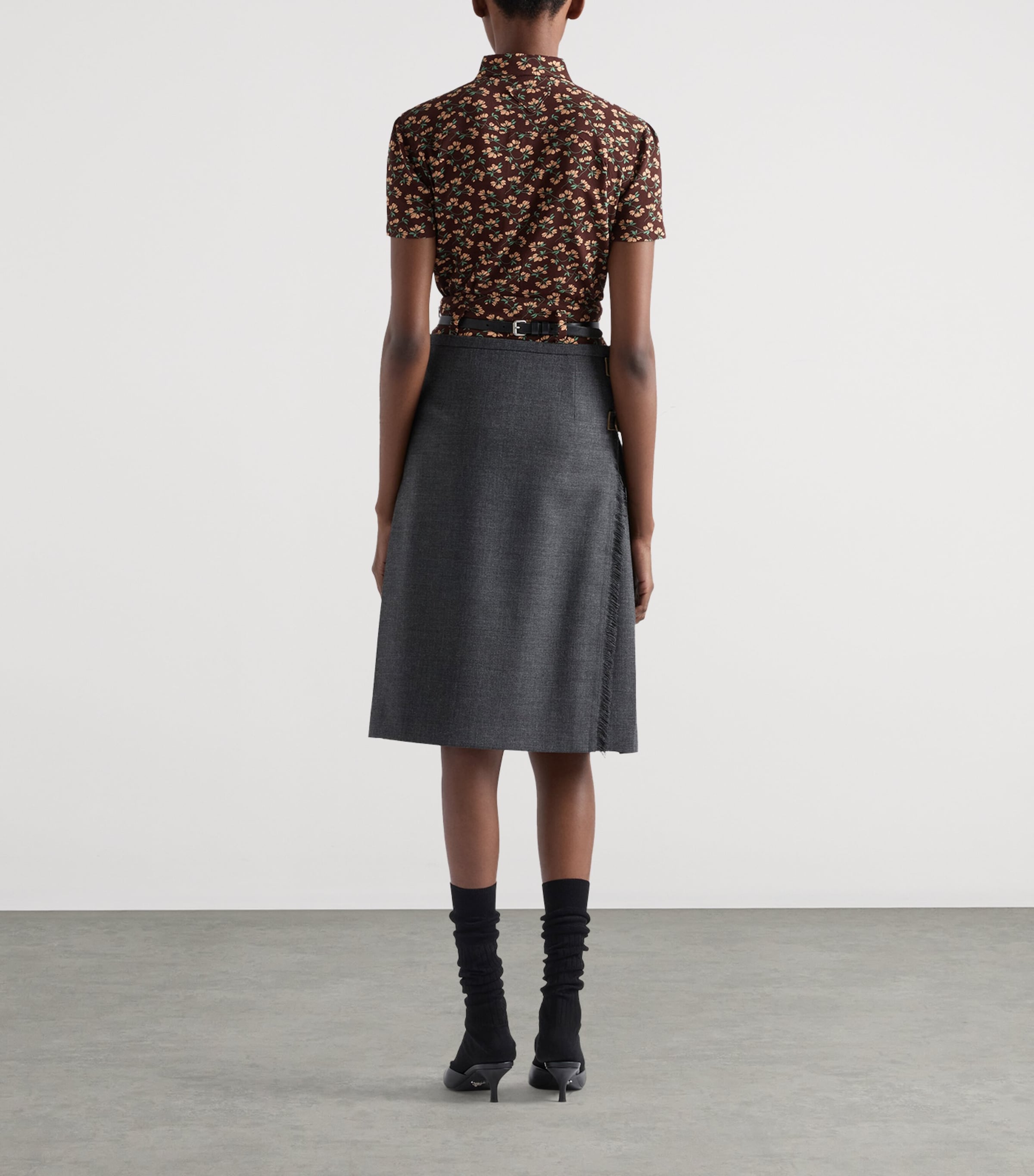 Wool Hopsack Pleated Midi Skirt F0480 Image 5