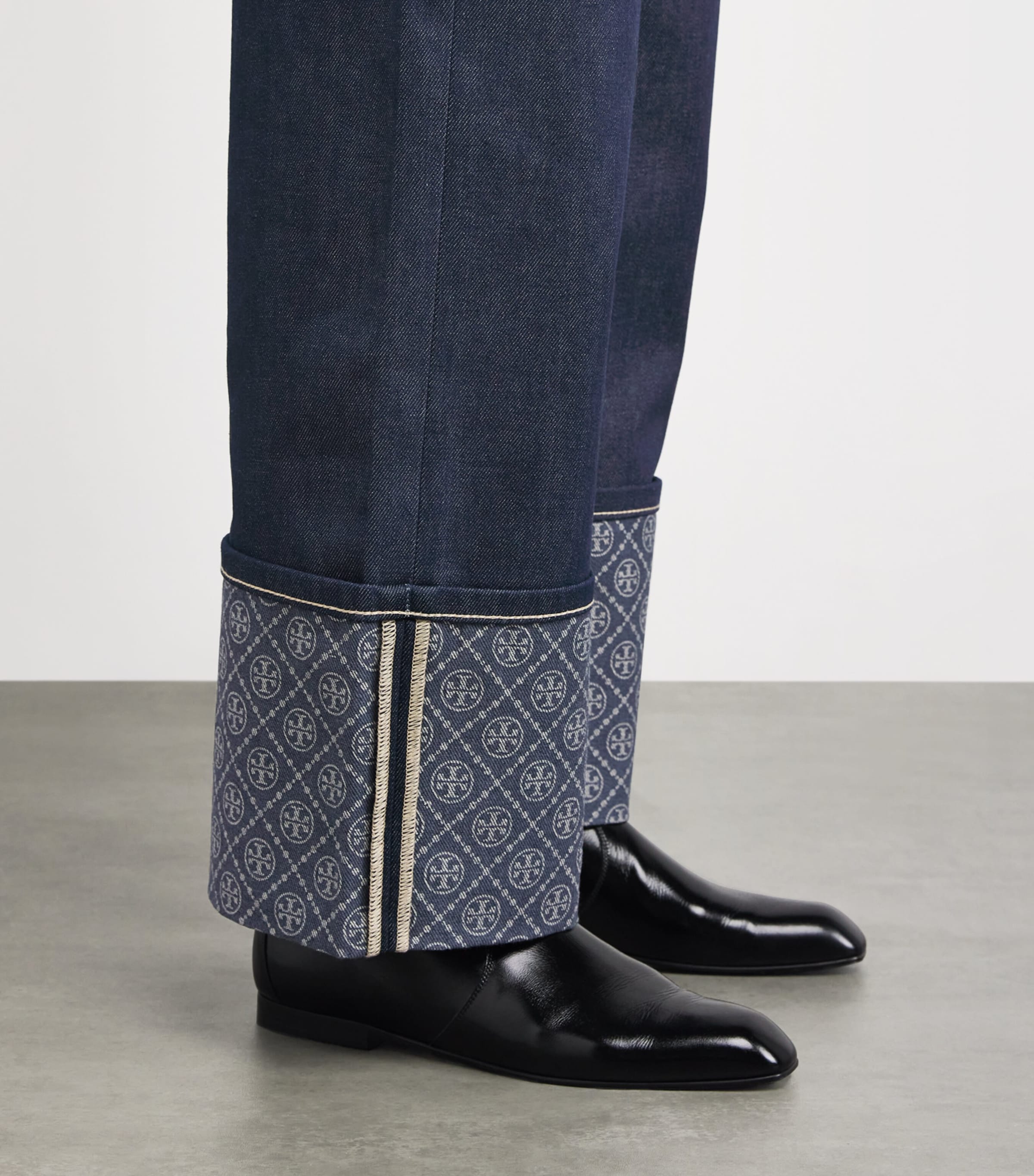 Contrast-Cuff Straight Jeans RAW/UNWASHED Image 6