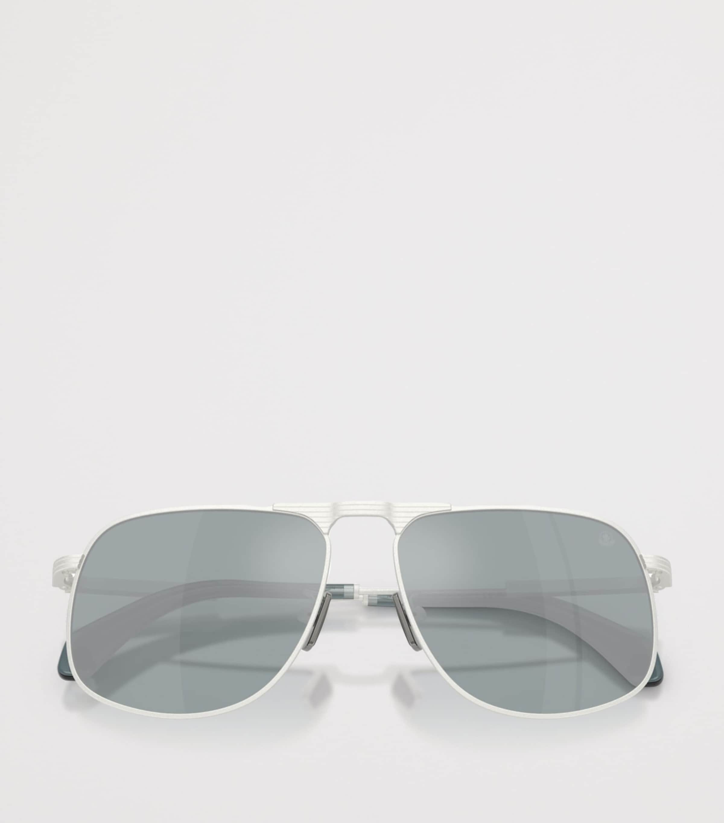 Vitessa Pilot Sunglasses 10046G Image 5