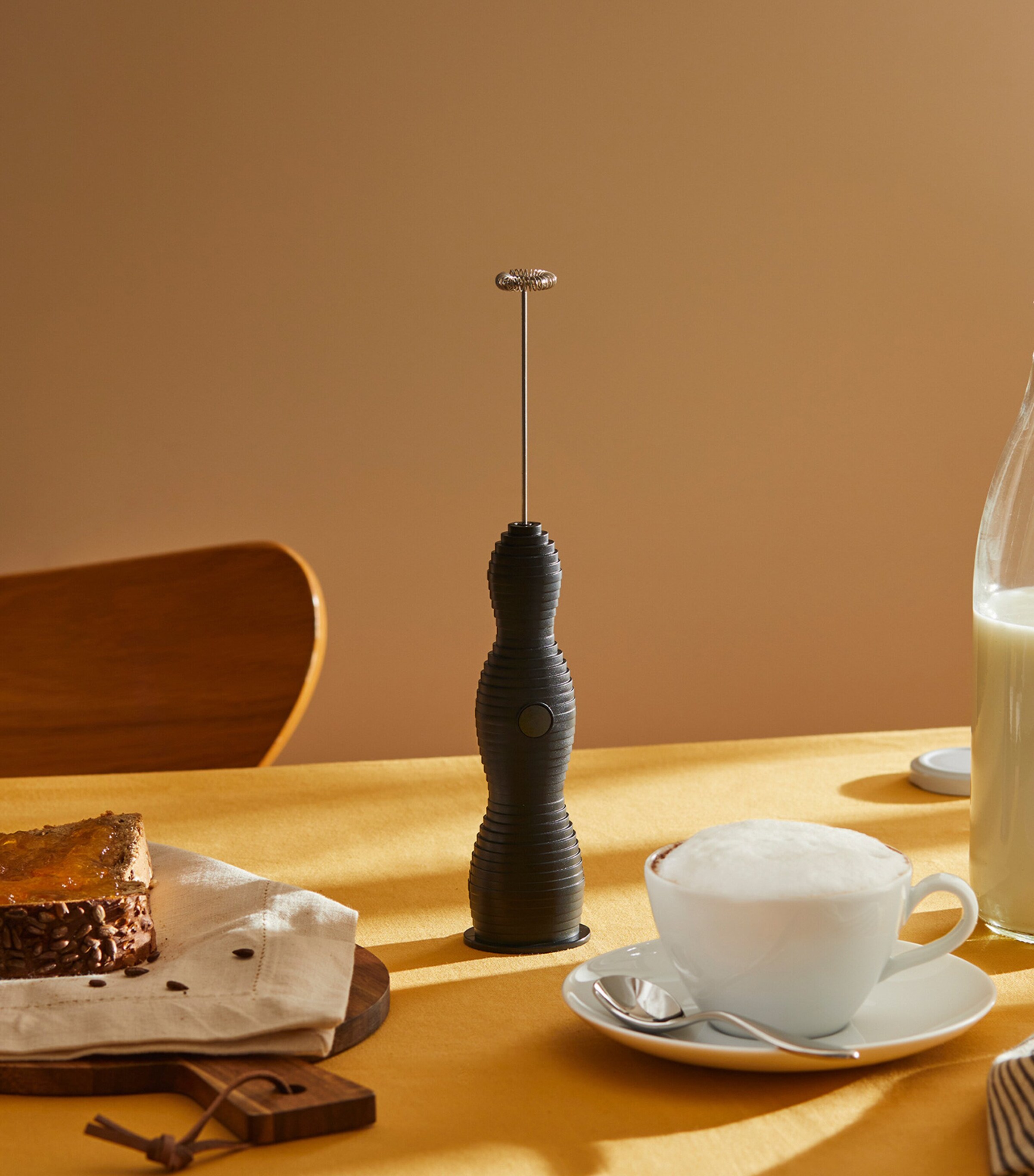 Alessi Pulcina Milk Frother Image 3