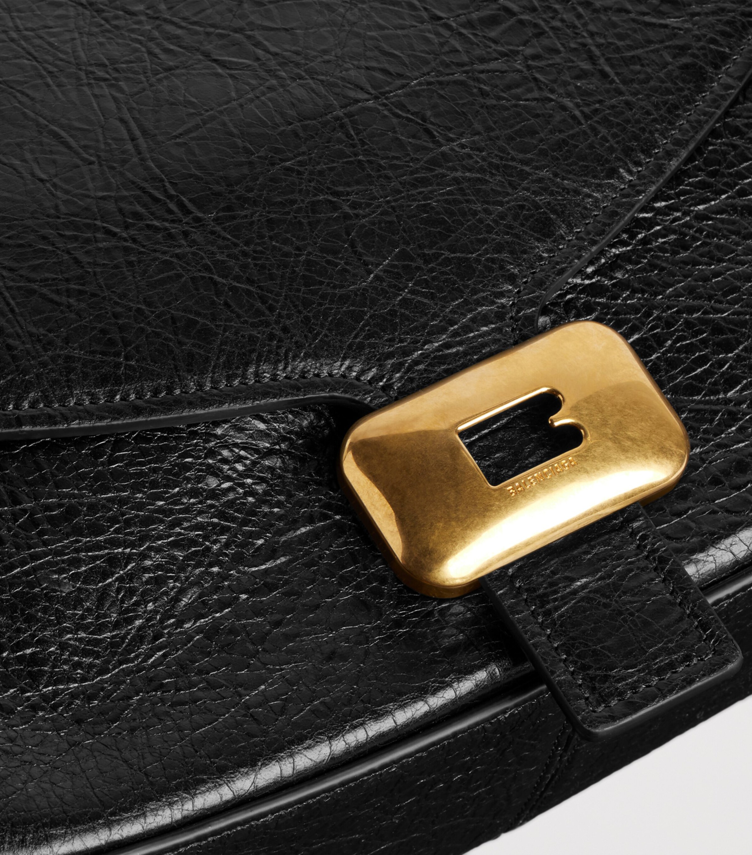 Balenciaga Womens Lambskin Clicca Shoulder Bag Image 9