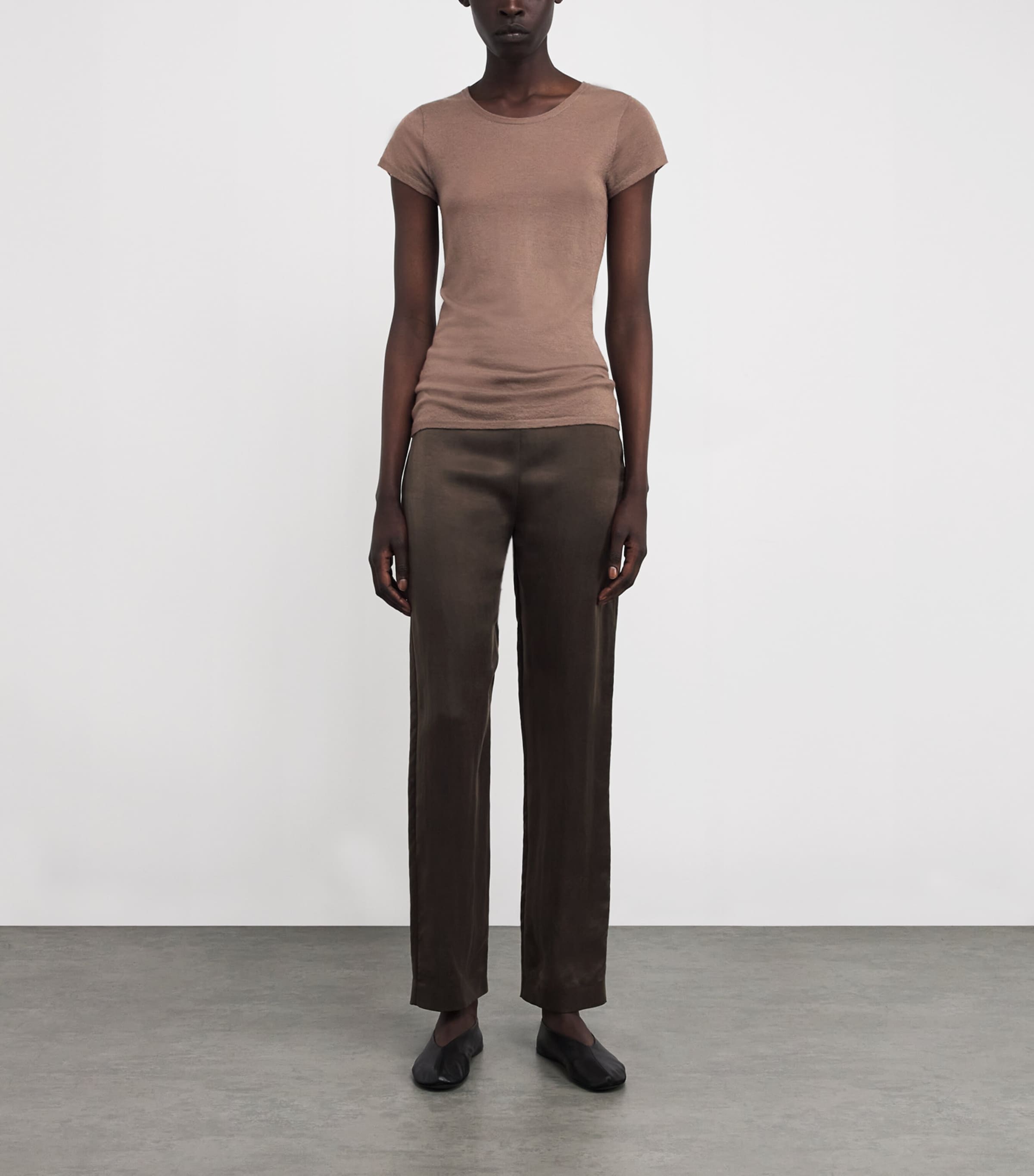 The Row Womens Keyla Cashmere T-Shirt Khaki Image 2