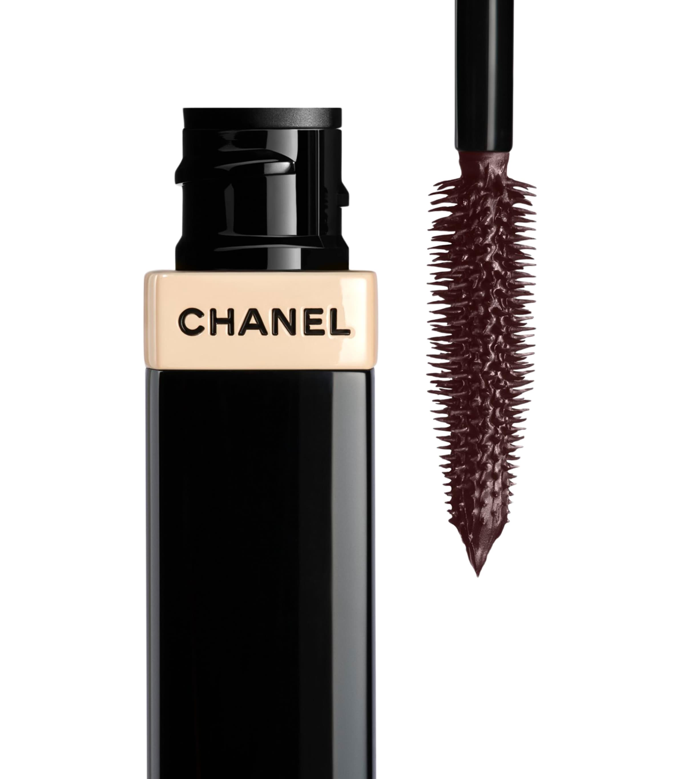 CHANEL LES BEIGES MASCARA Volume and Definition Mascara Deep Brown Image 2