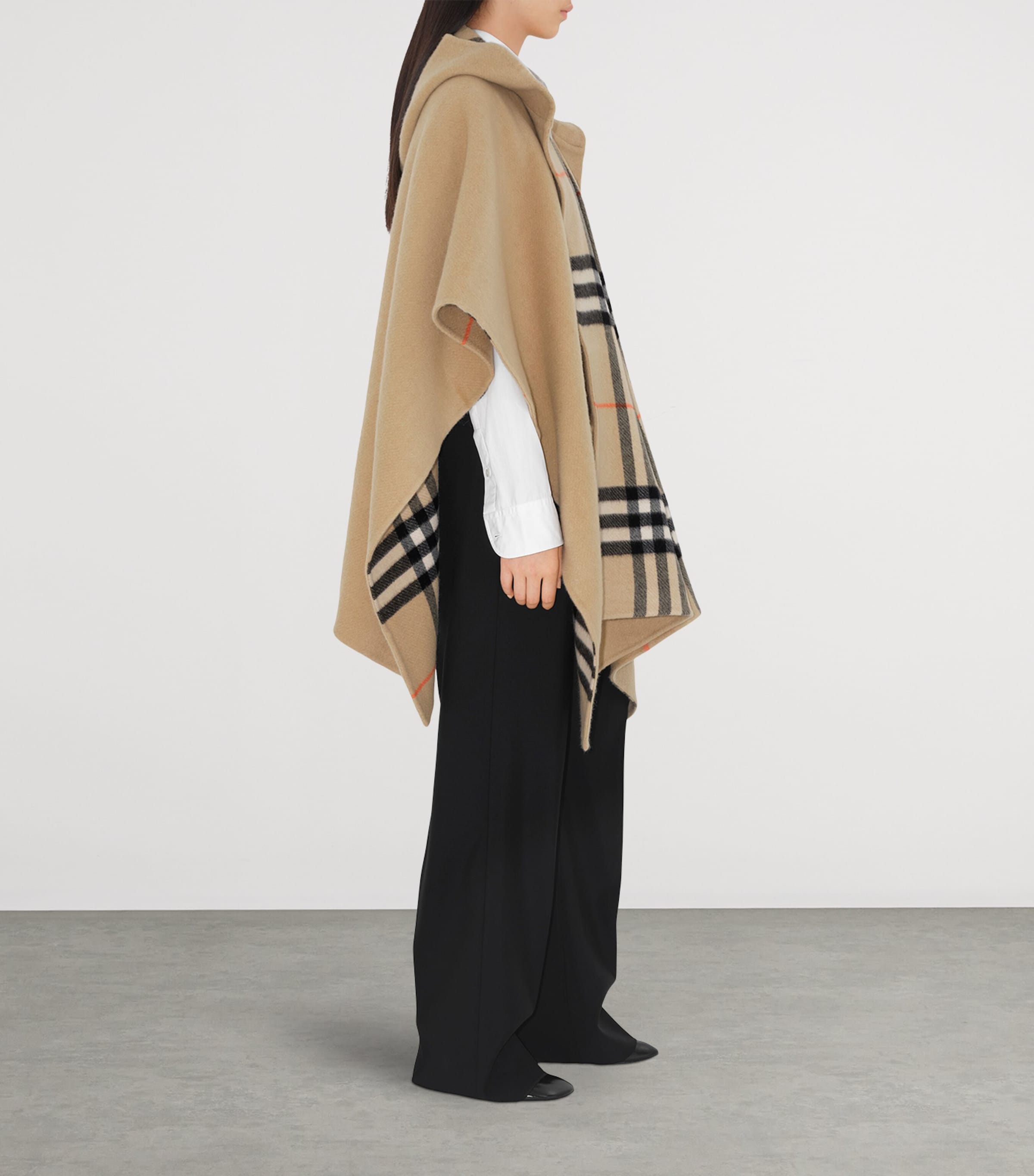 Cashmere Reversible Check Hooded Cape SAND Image 3