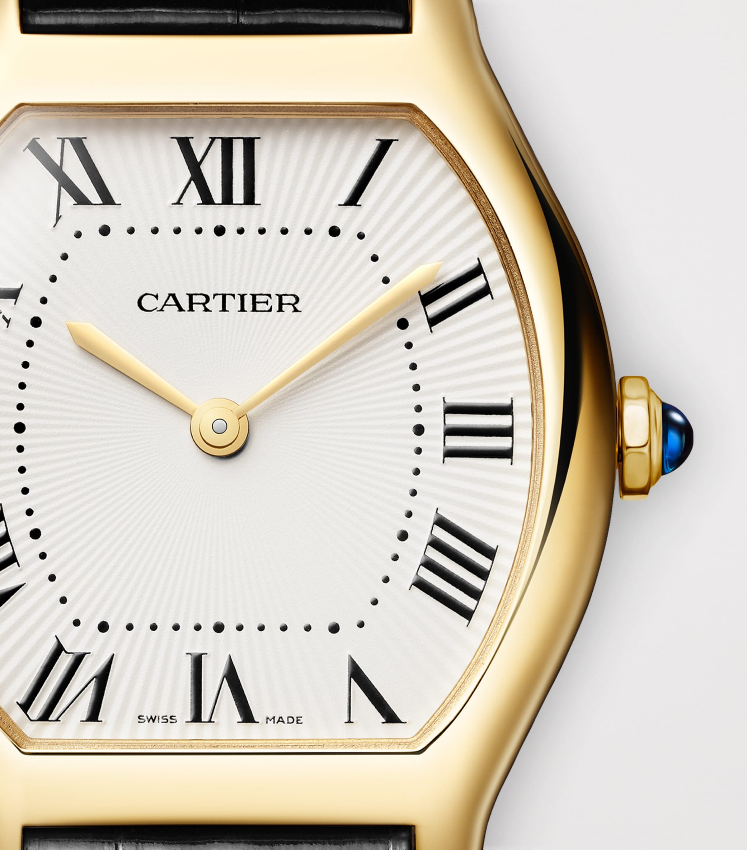 Cartier Yellow Gold and Diamond Tortue Watch 20.9mm Yellow Gold Image 7