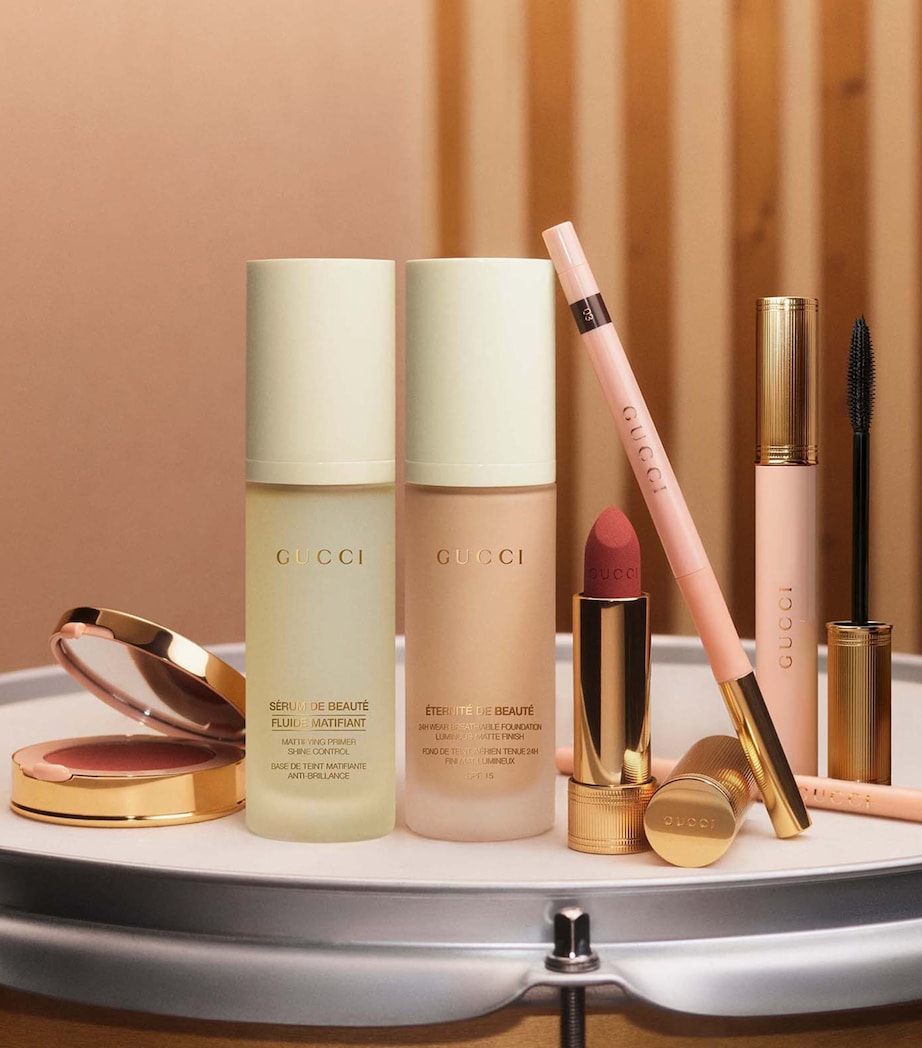 Eternité De Beauté Matte Foundation SPF 15 (30ml) 130W Image 4