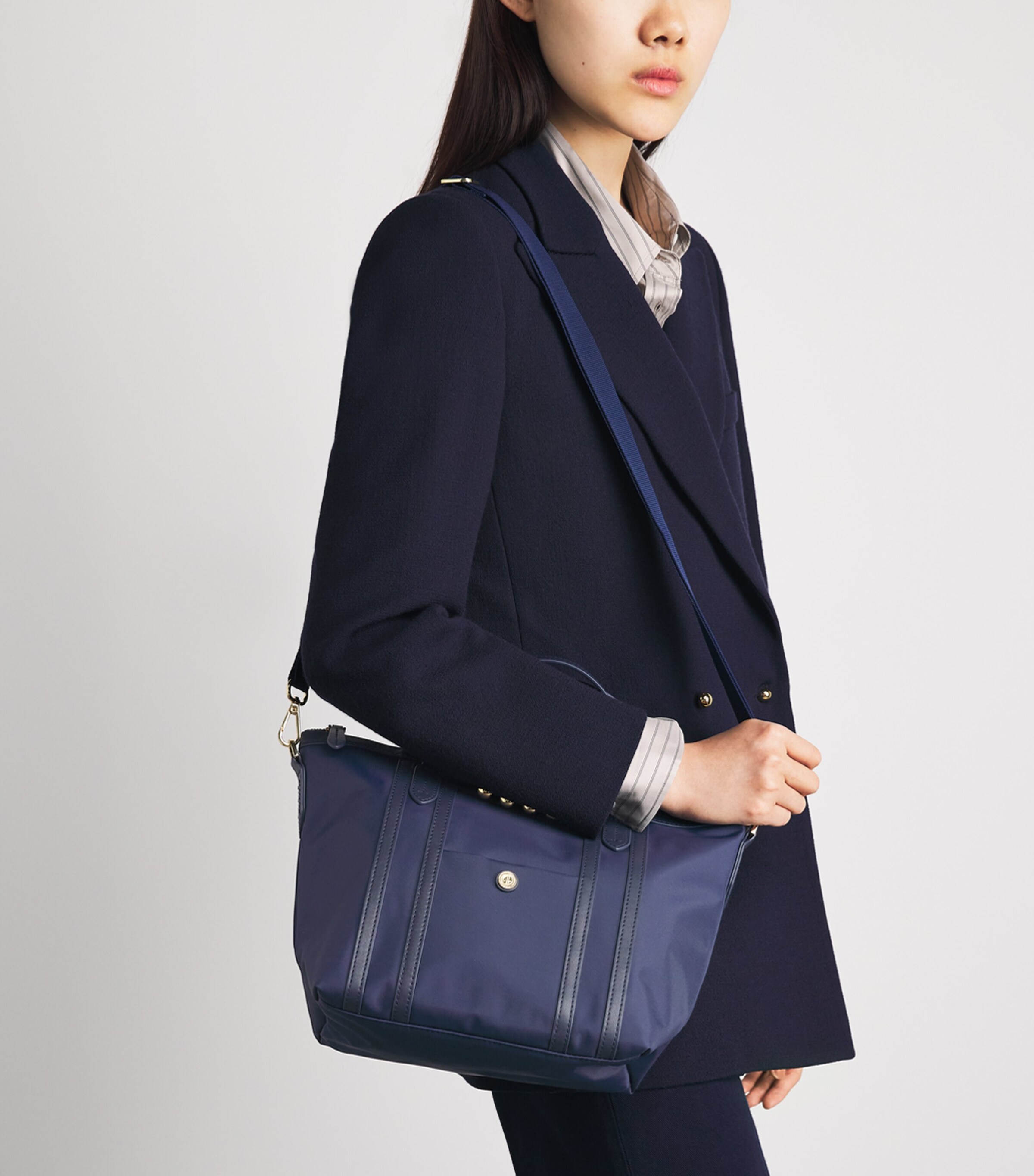 Harrods Grab Nylon Jetsetter Tote Bag Navy Image 2