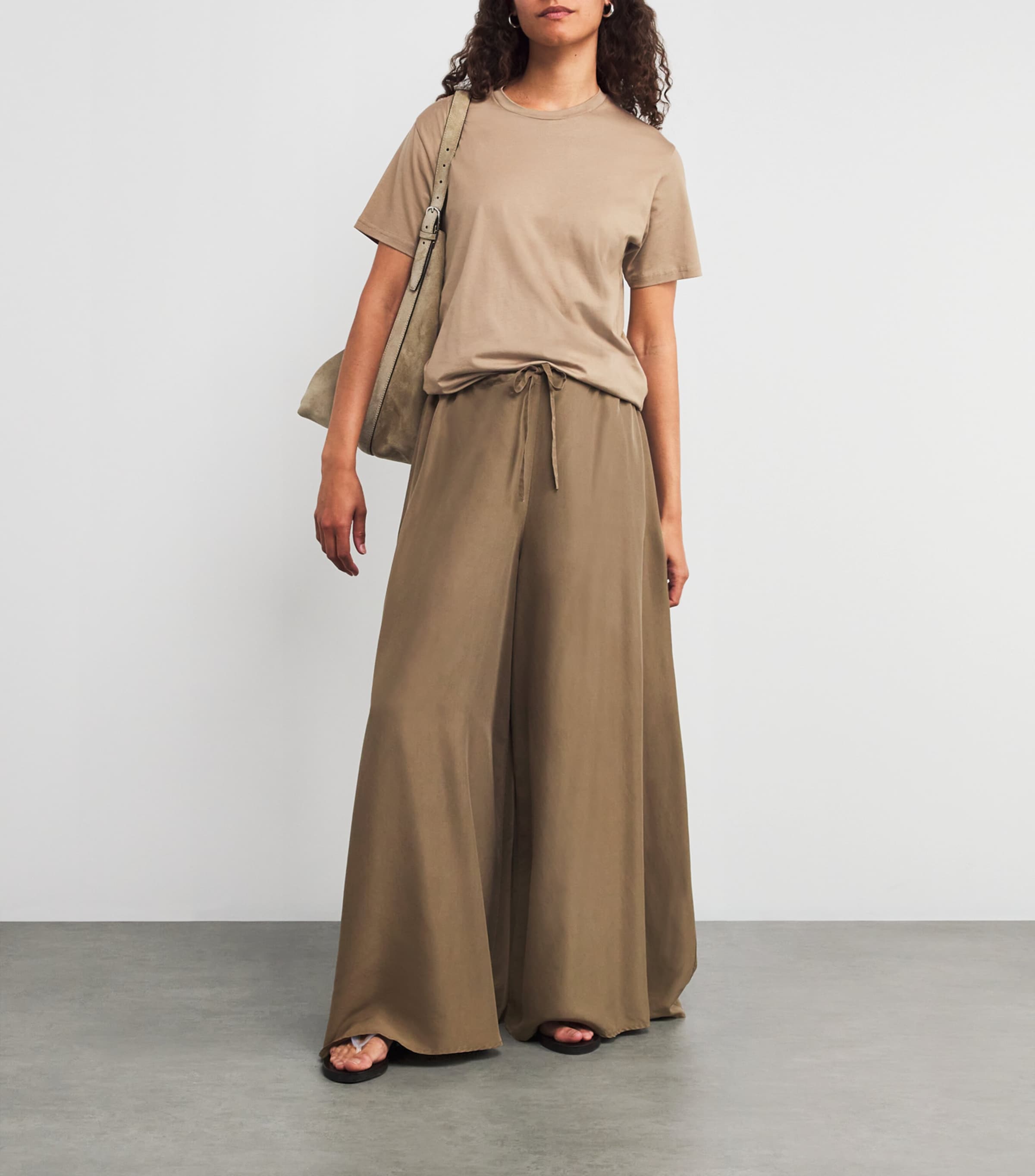 Silk Shades Of Nature Wide-Leg Trousers KAKI Image 2