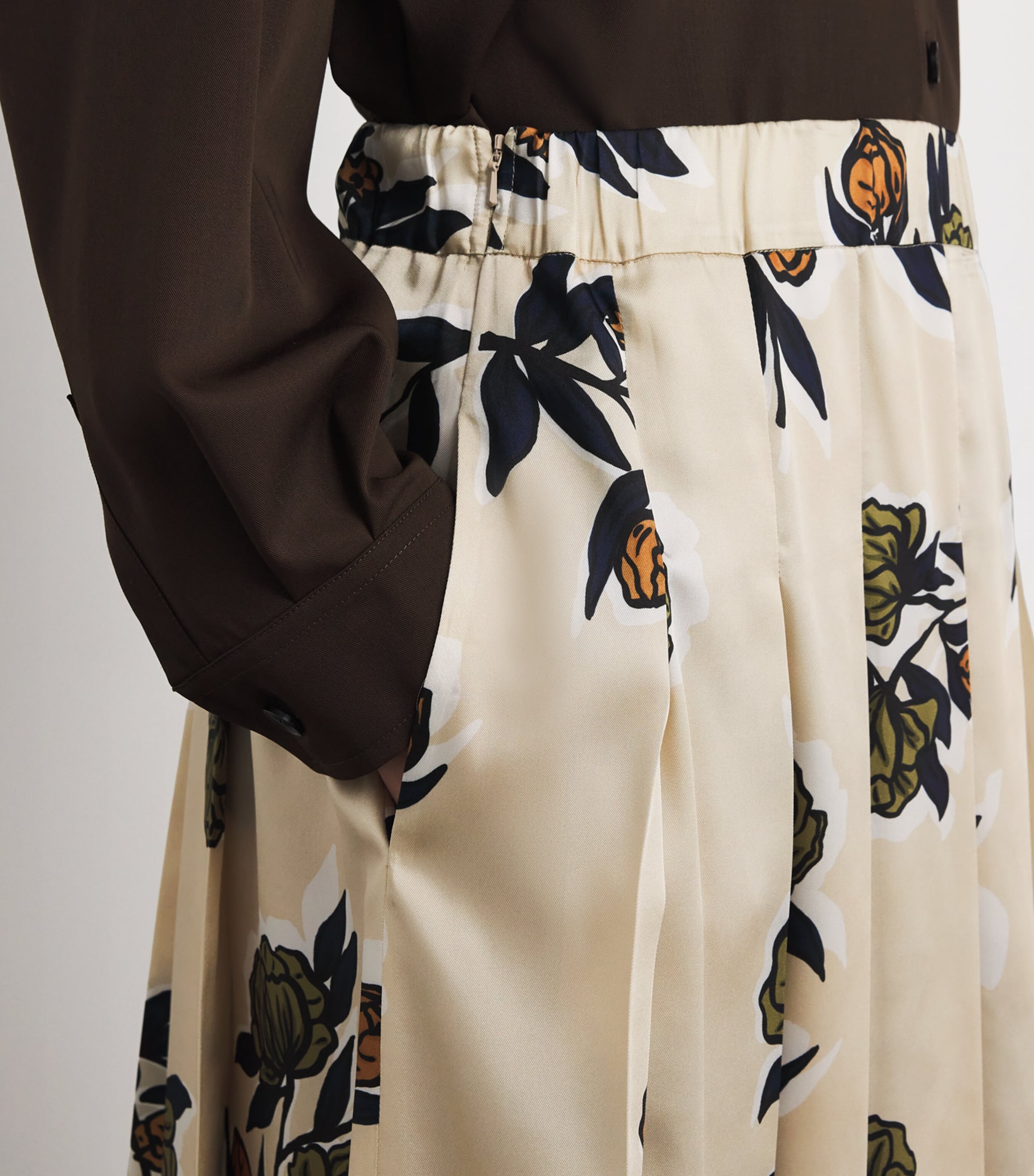 Pleated Midi Skirt BEIGE Image 6