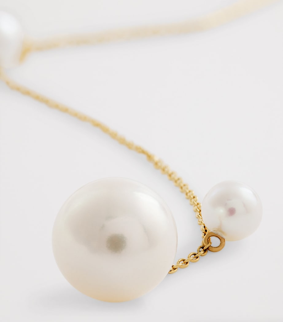 Yellow Gold and Pearl Trois Moon Necklace YELLOW GOLD Image 4
