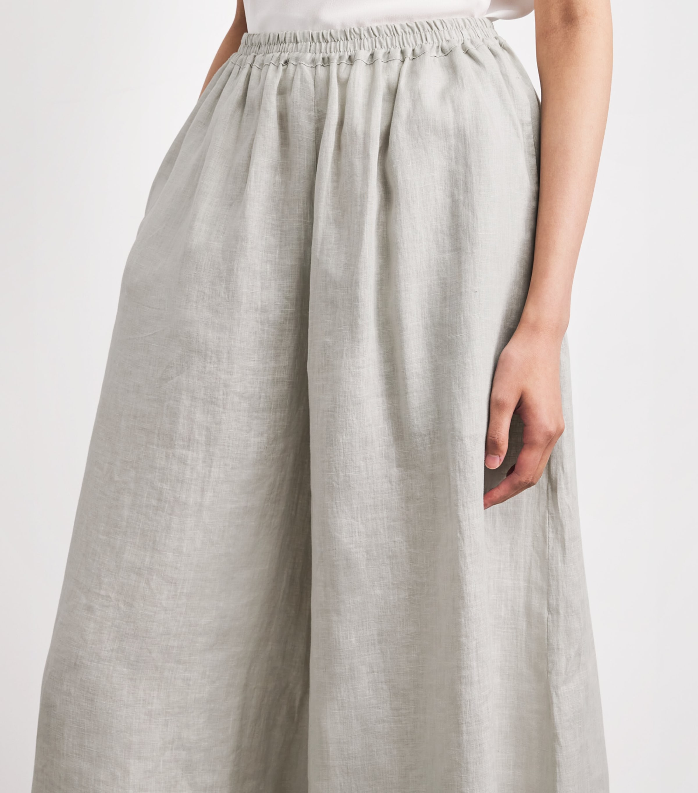 Eskandar Womens Linen Flared Culottes Silvertint Image 3