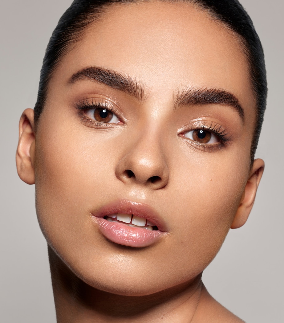 Skin Fetish: Sublime Perfection Foundation LIGHT MEDIUM 14 Image 3