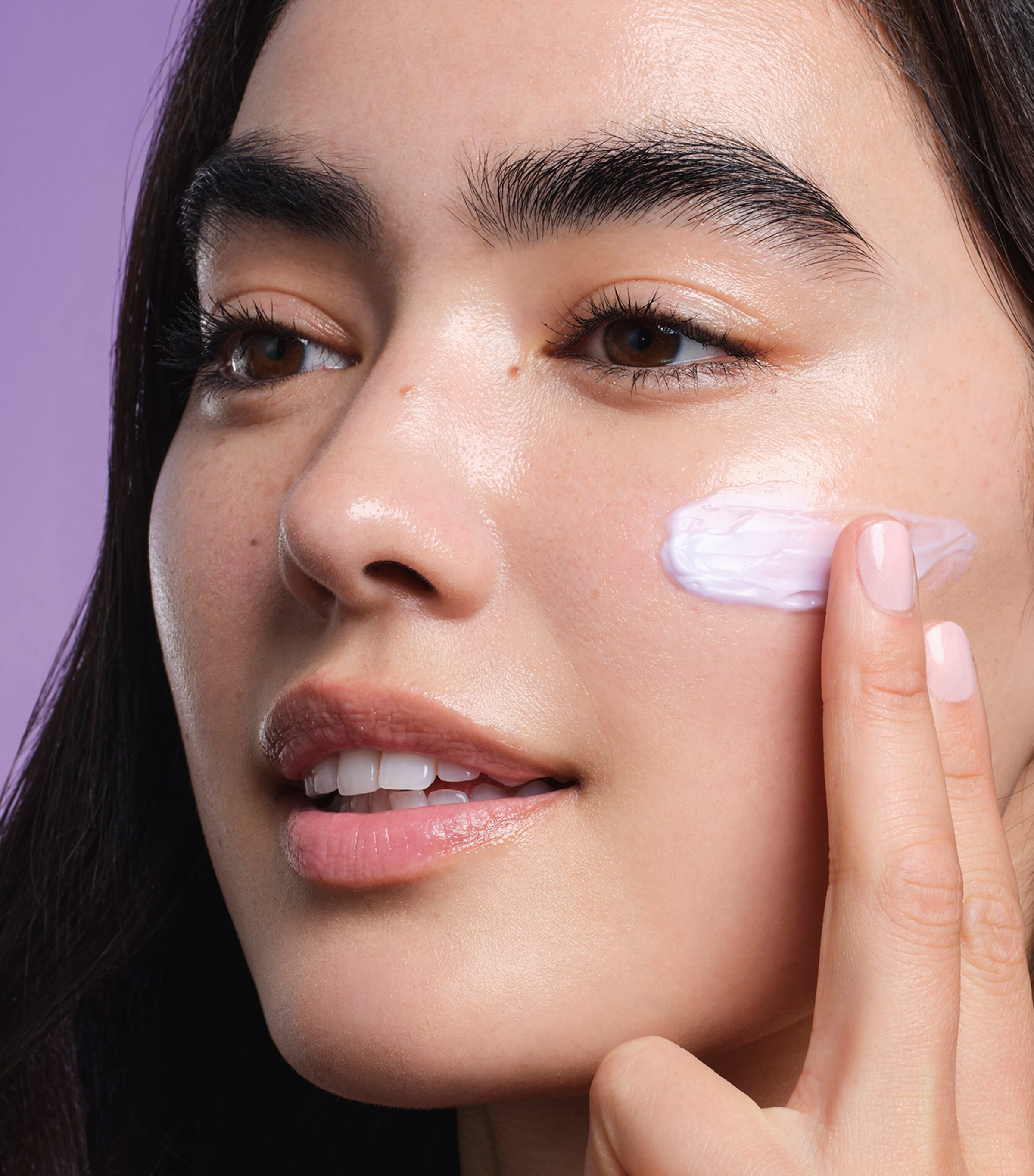 The Dewy Skin Cream (75ml) NO COLOUR Image 5