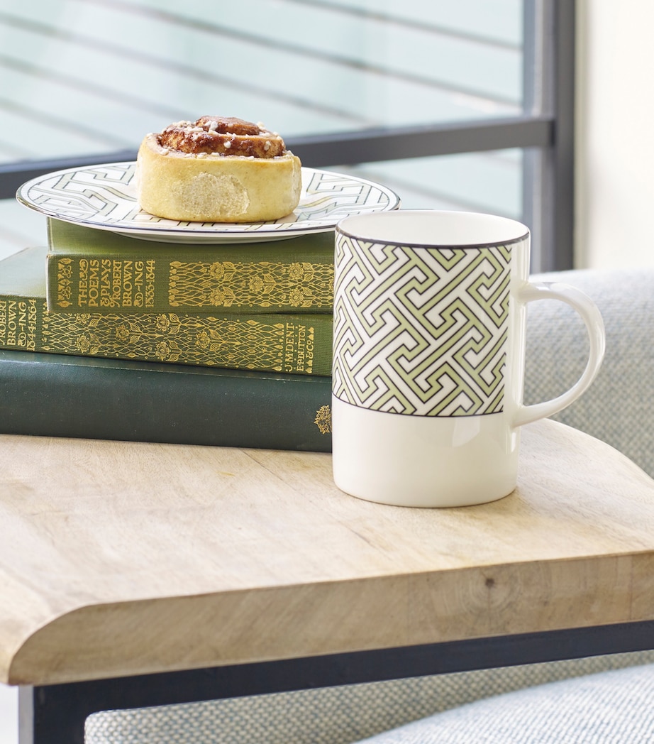 Maze Mug GREEN Image 2