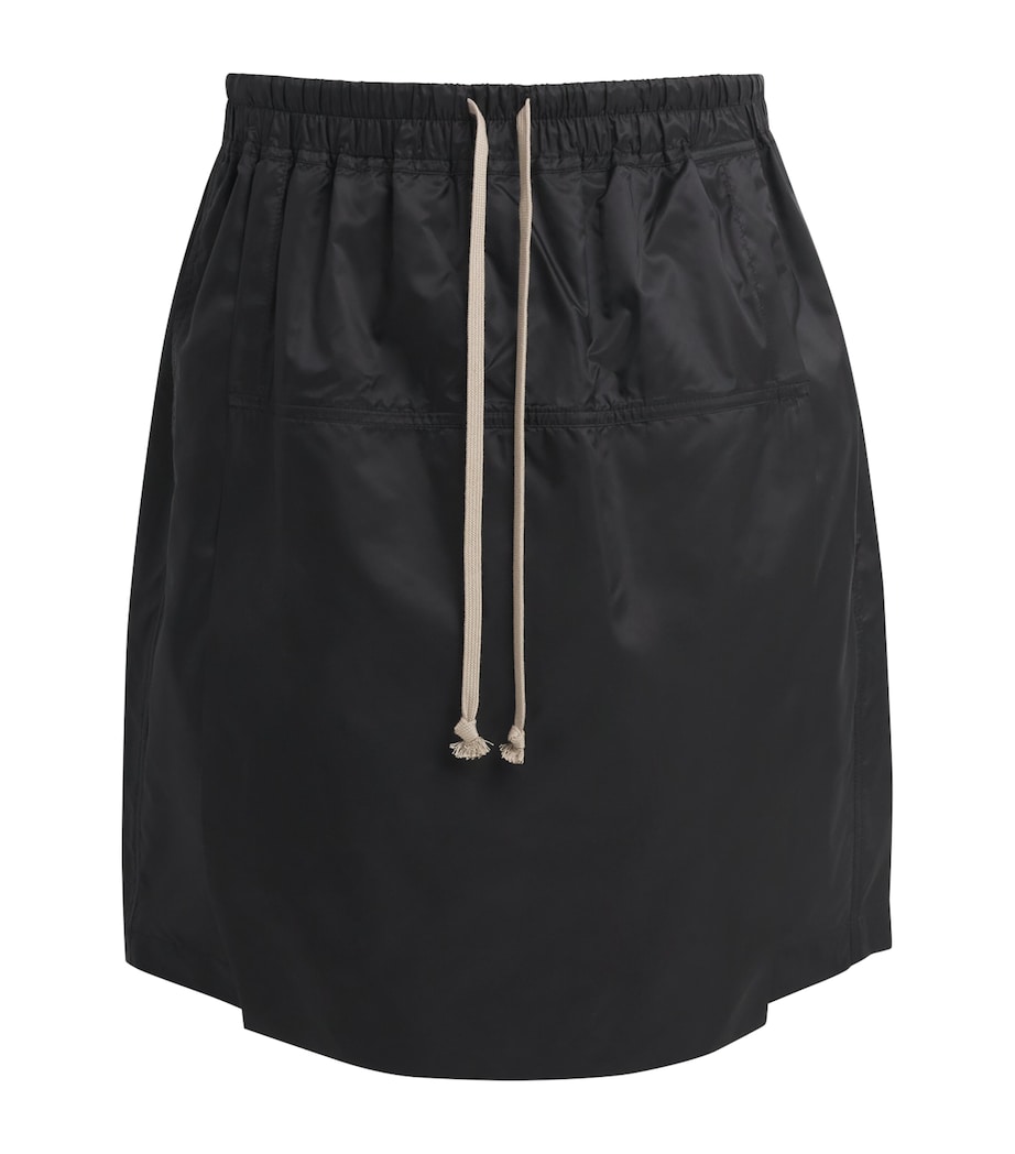 x Moncler Temple Kilt Shorts 999 - BLACK Image 1