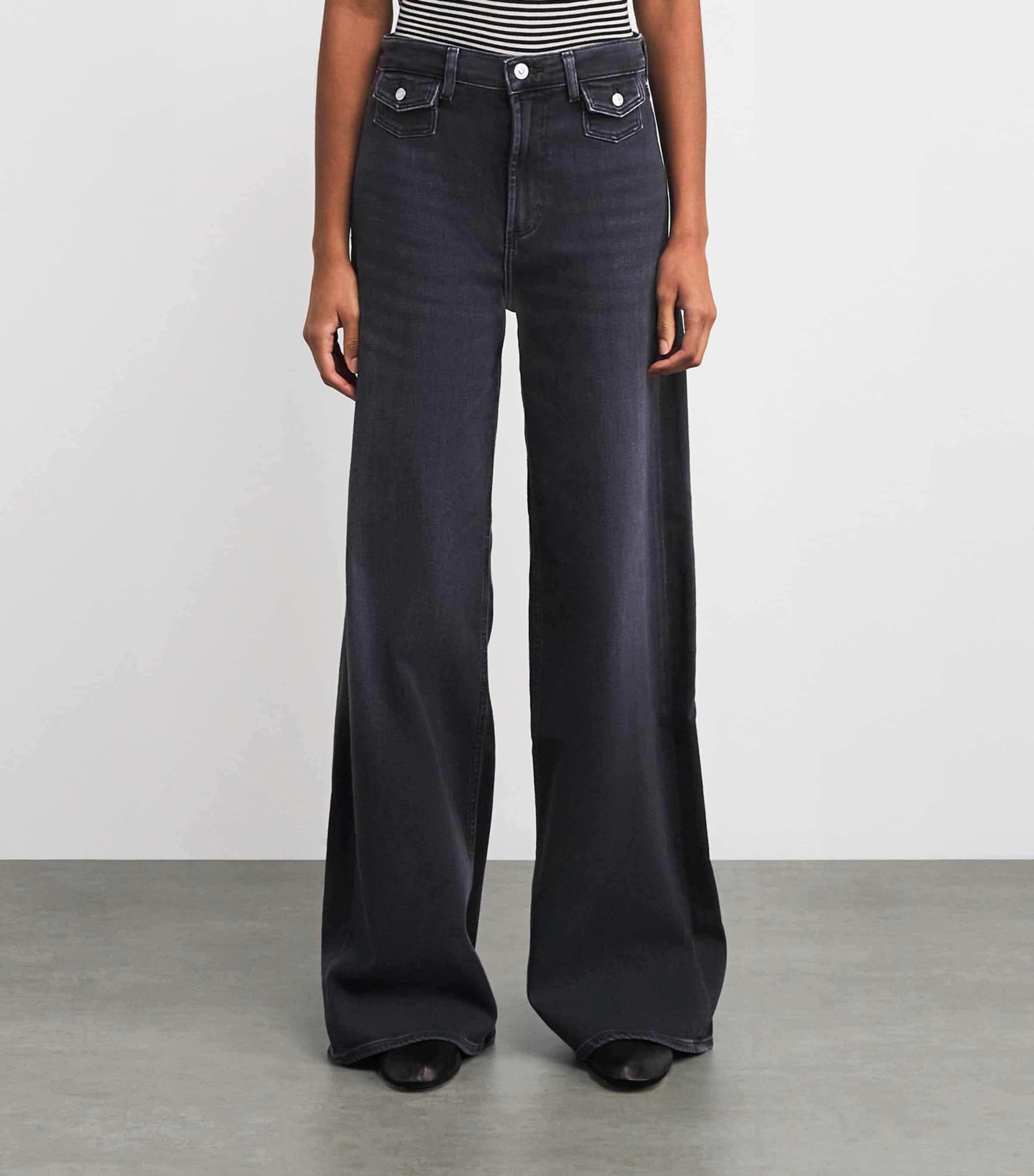 Wide-Leg Issy Jeans WBLK Image 3