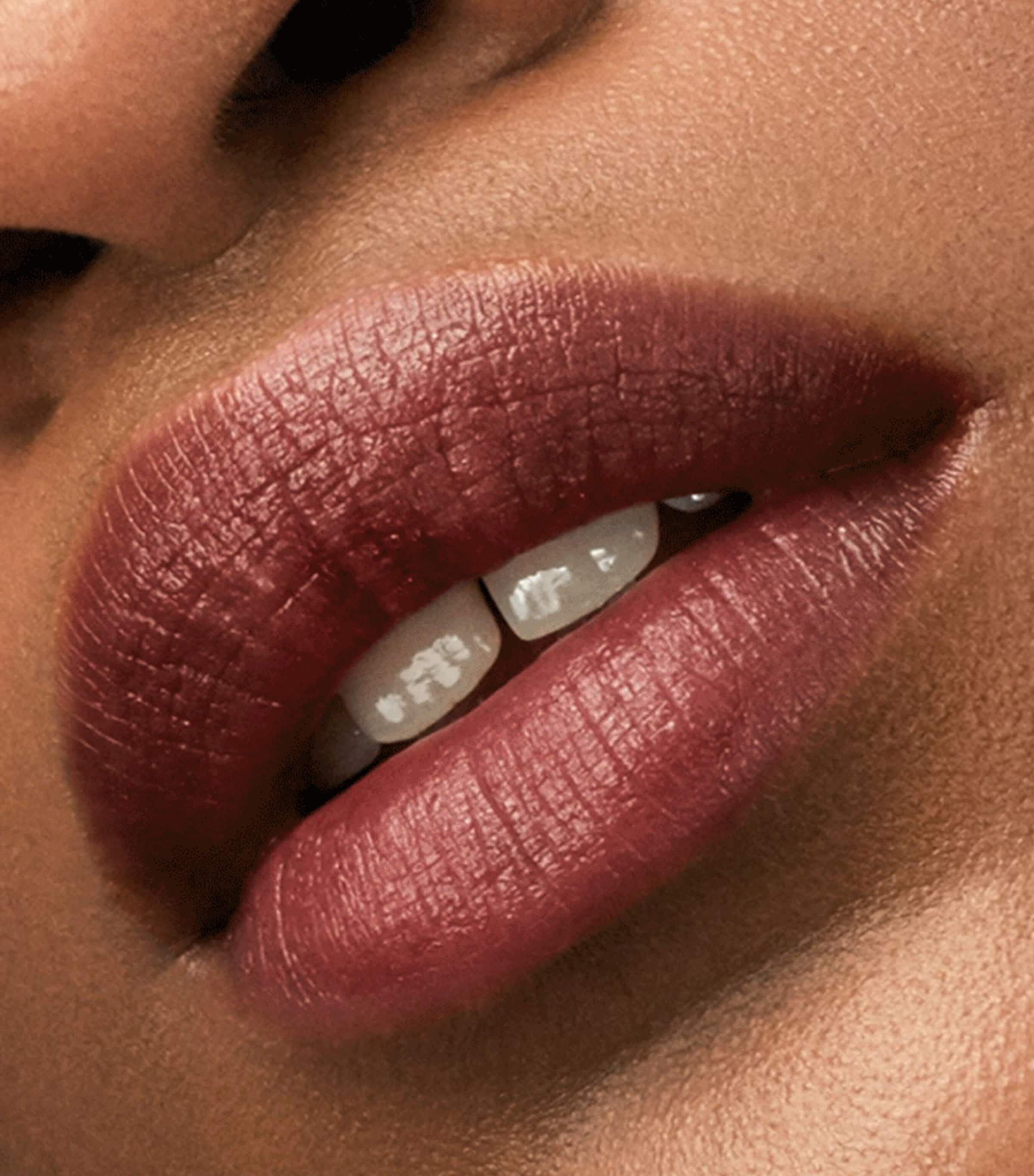 Victoria Beckham Beauty Bitten Lip Tint Bisou Image 3