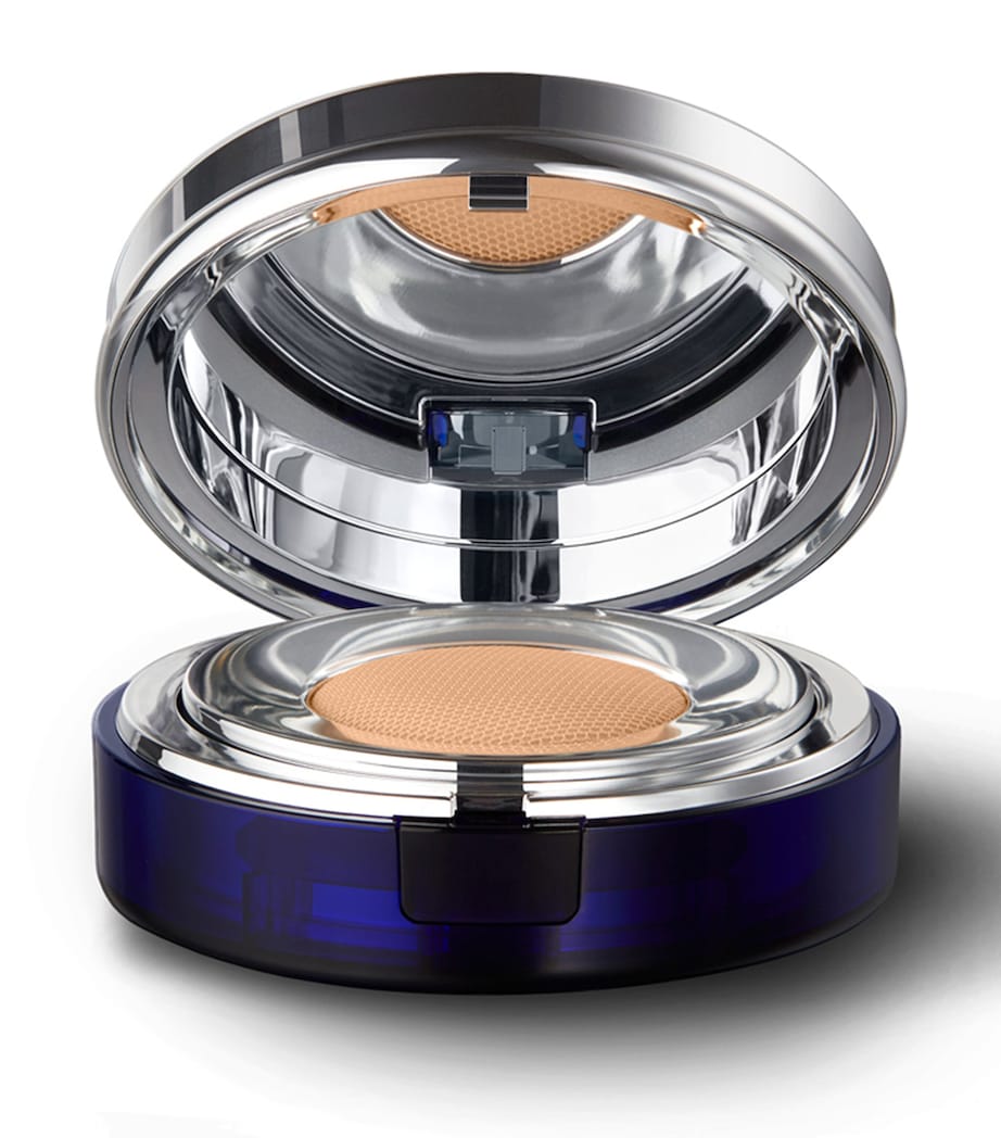 Skin Caviar Essence-In-Foundation SPF 25 SATIN NUDE Image 1