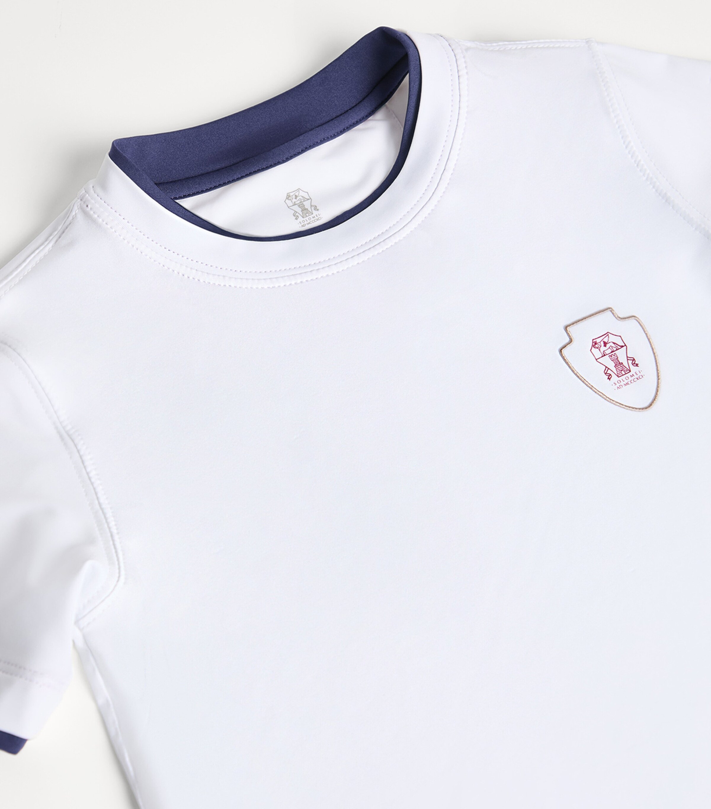 Brunello Cucinelli Kids Embroidered Crest T-Shirt (4-6 Years) Image 3
