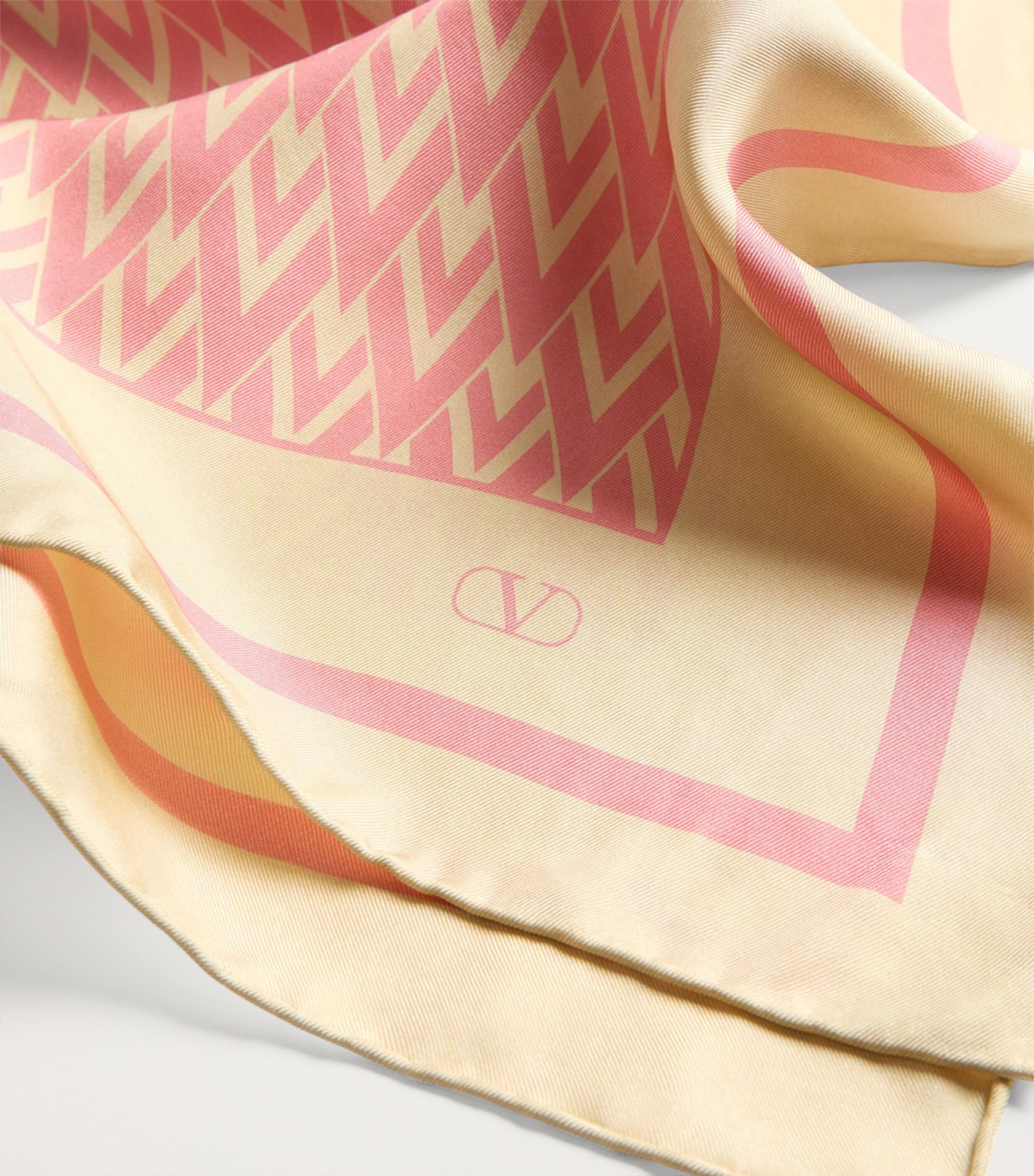 Silk Toute La V Monogram Scarf BVR Image 3