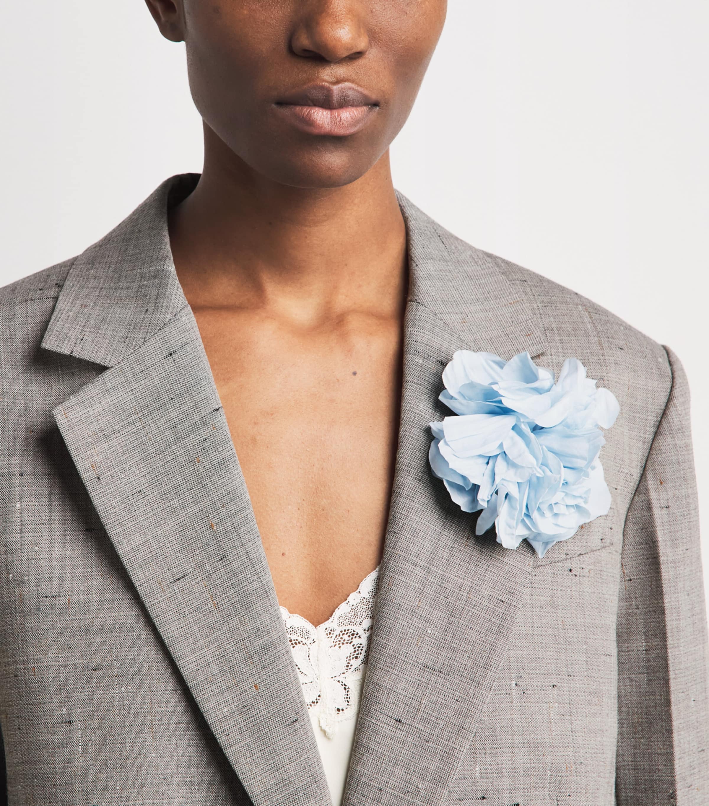 Sandro Paris Womens Wool-Blend Floral-Brooch Blazer Greige Image 3