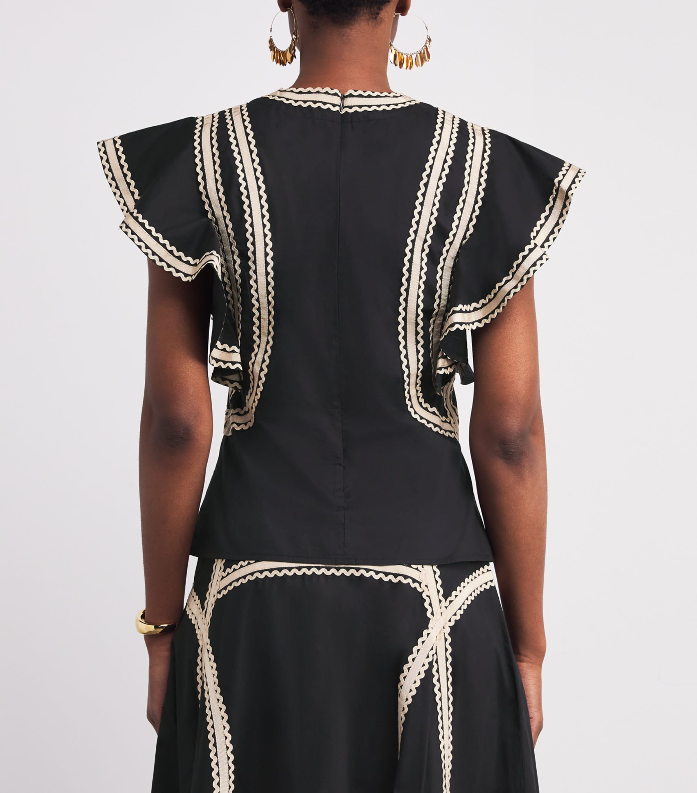 Flutter-Sleeve Anora Blouse NOIR Image 4