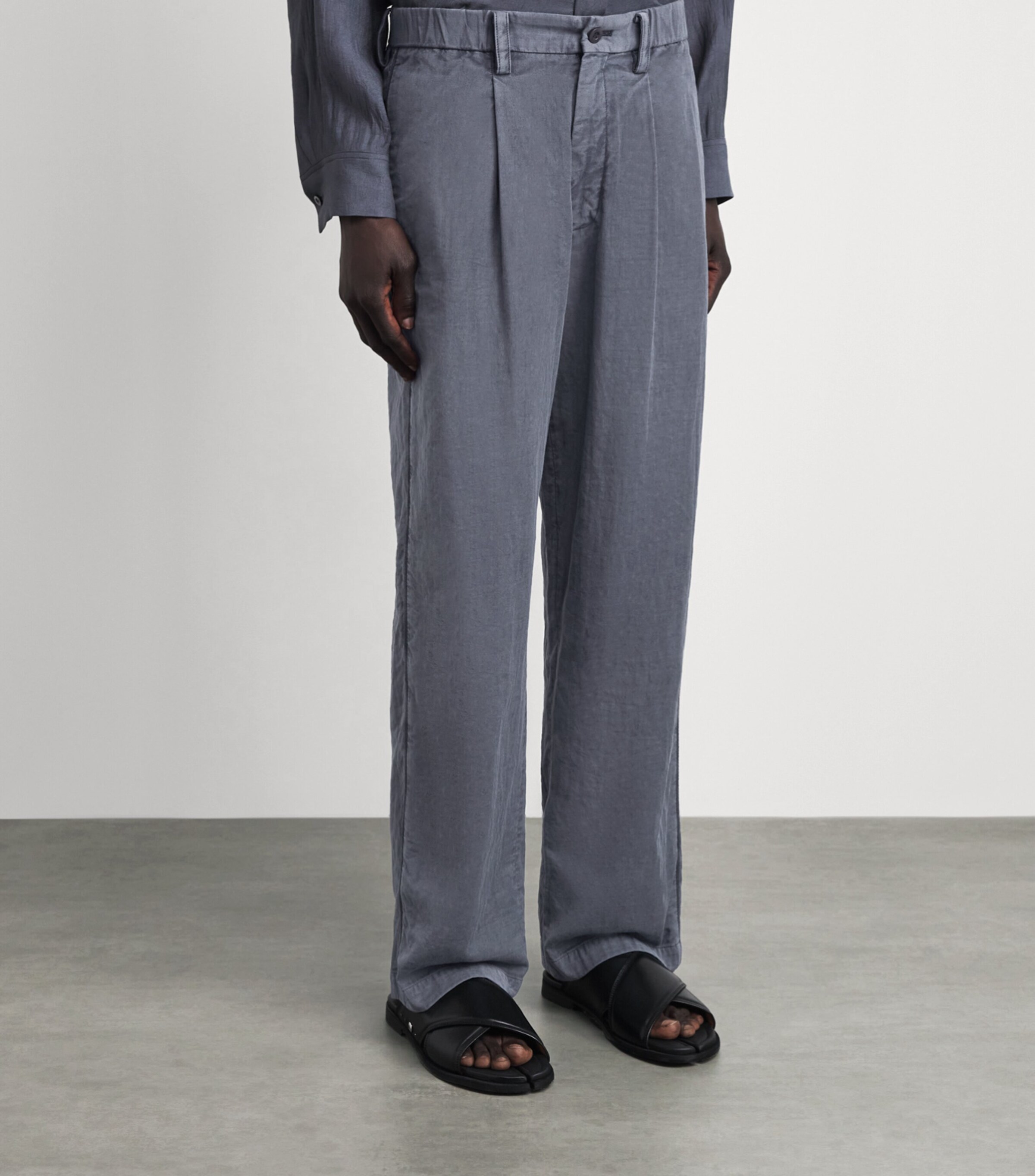 IM MEN Mens Cotton Pigment-Dyed Trousers Charcoal Gray Image 4