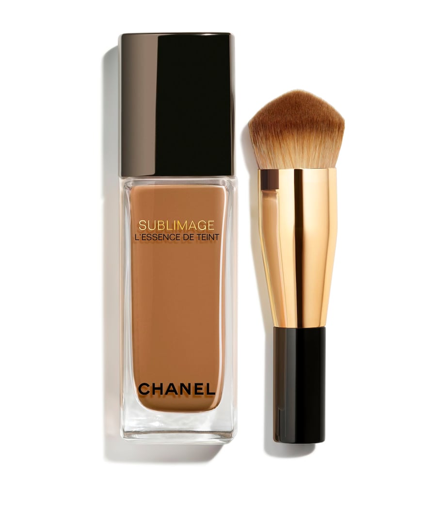 CHANEL SUBLIMAGE L'ESSENCE DE TEINT Ultimate Radiance-Generating Serum Foundation (40ml) B110 Image 1