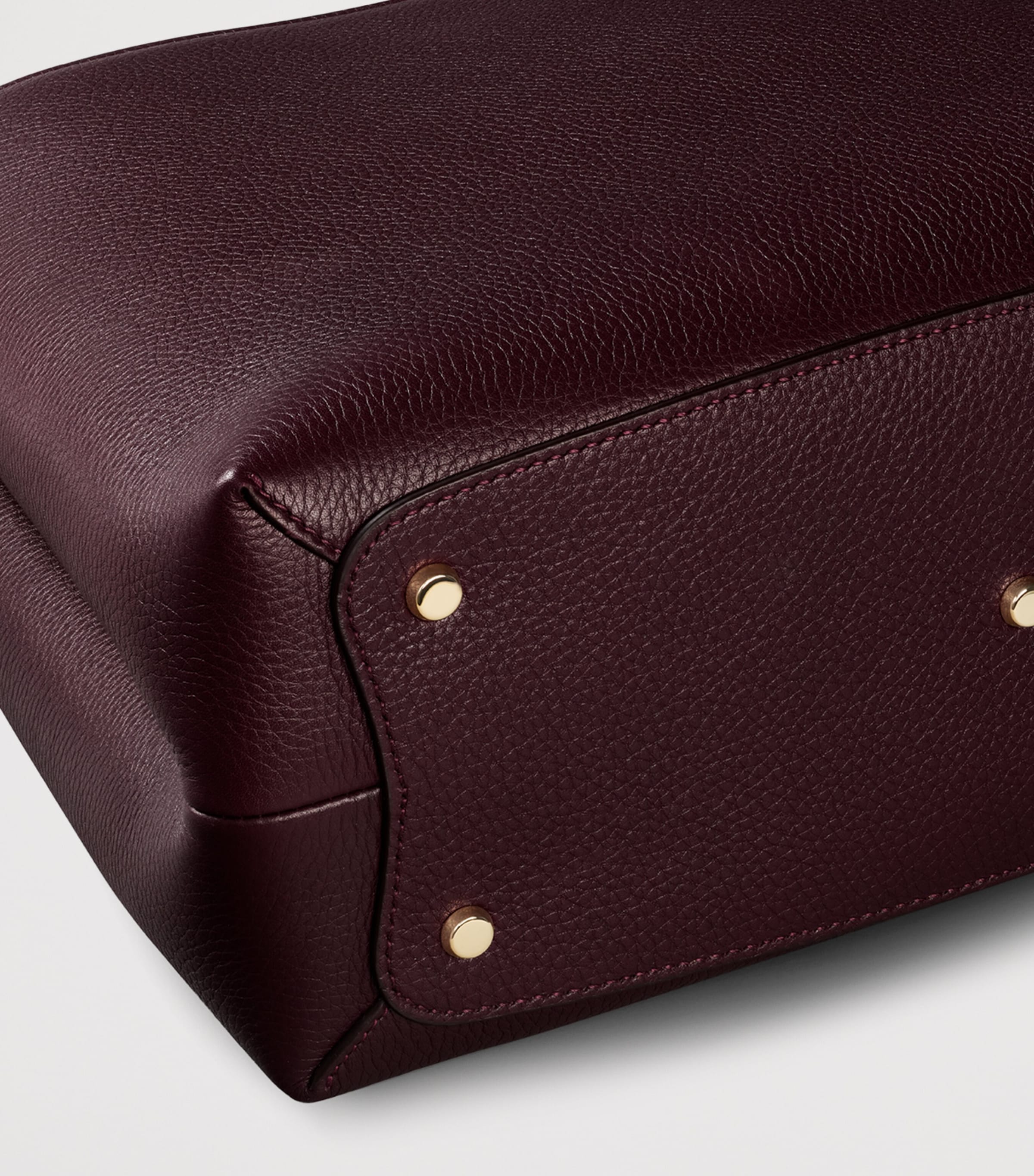 Panthère de Cartier Top-Handle Bag GRAPE Image 3