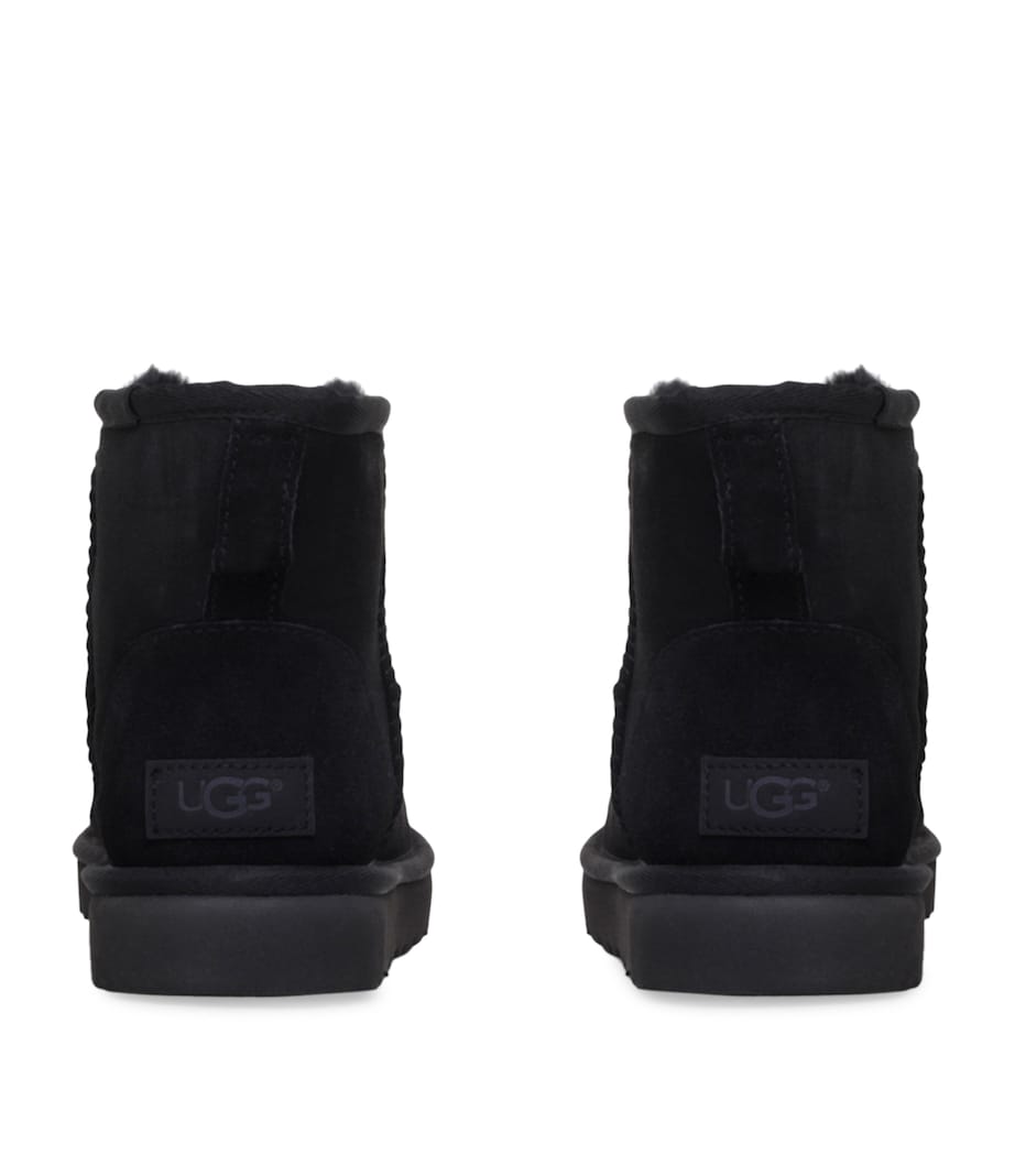Classic Mini Suede Boots BLACK Image 2