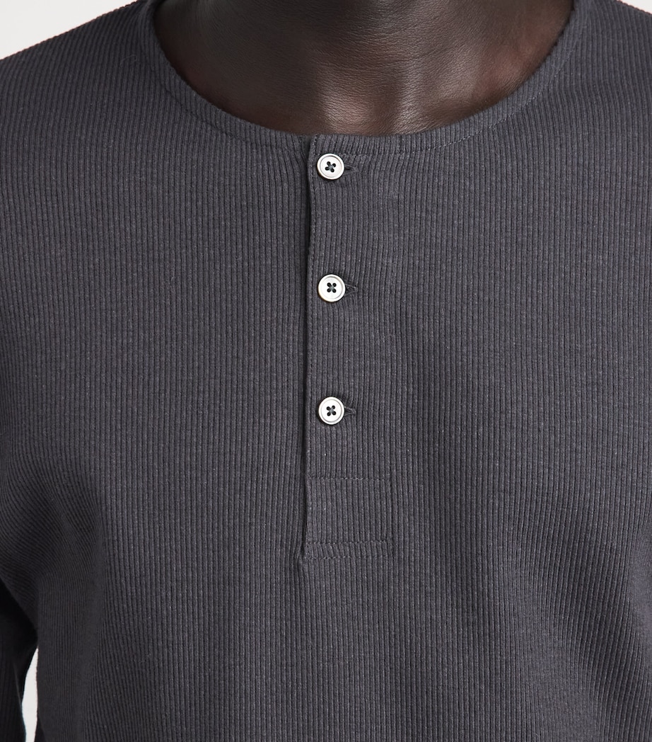 Lemaire Mens Cotton-Linen Rib-Knit Henley T-Shirt Basalt Image 3