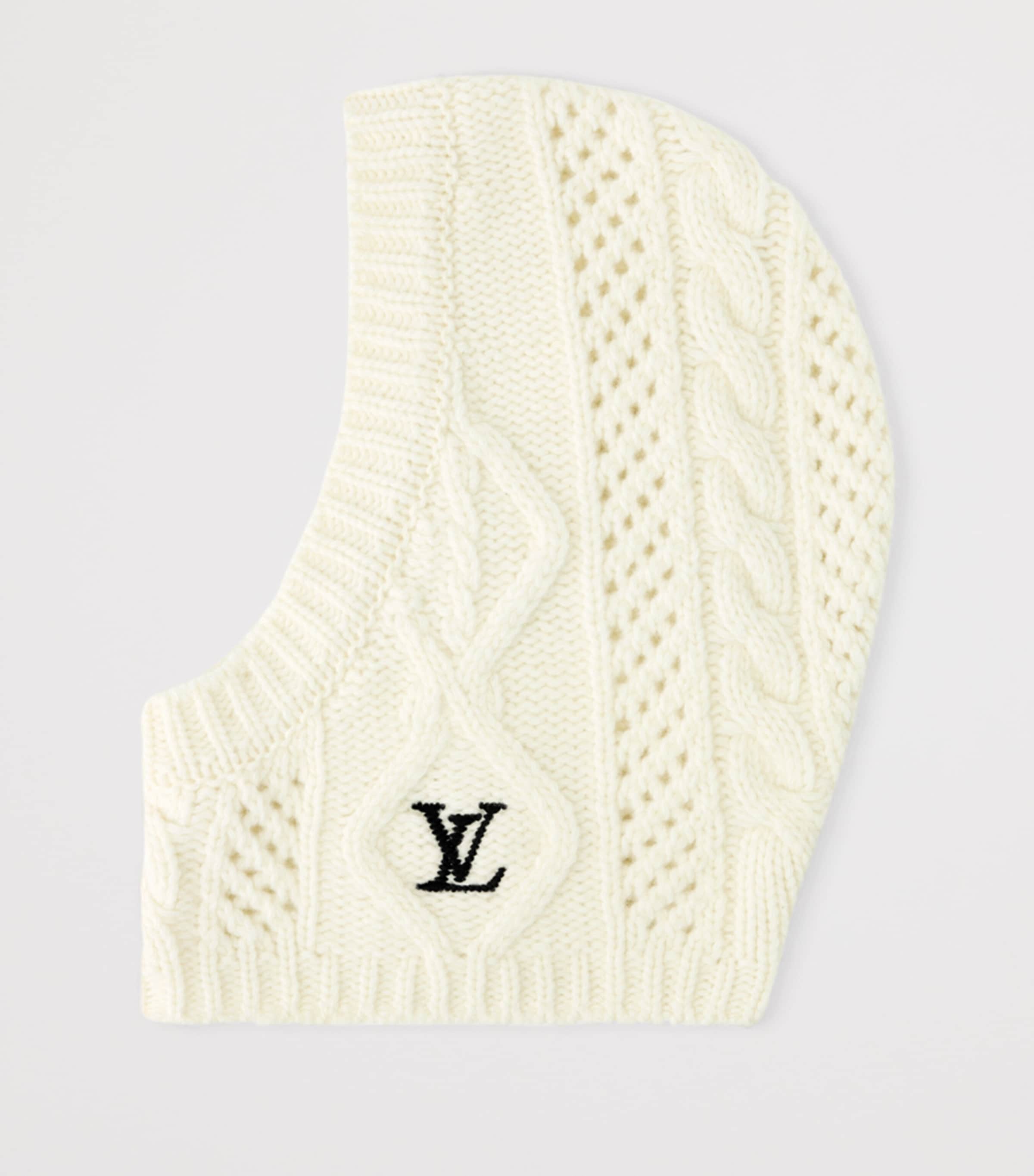 Wool LV Holiday Snood CREAM Image 4