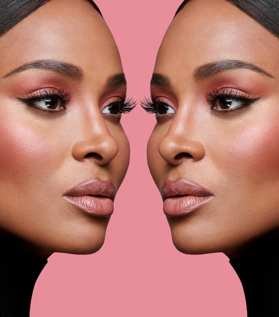 The Multiple Make-Up Stick SEX APPEAL Image 4