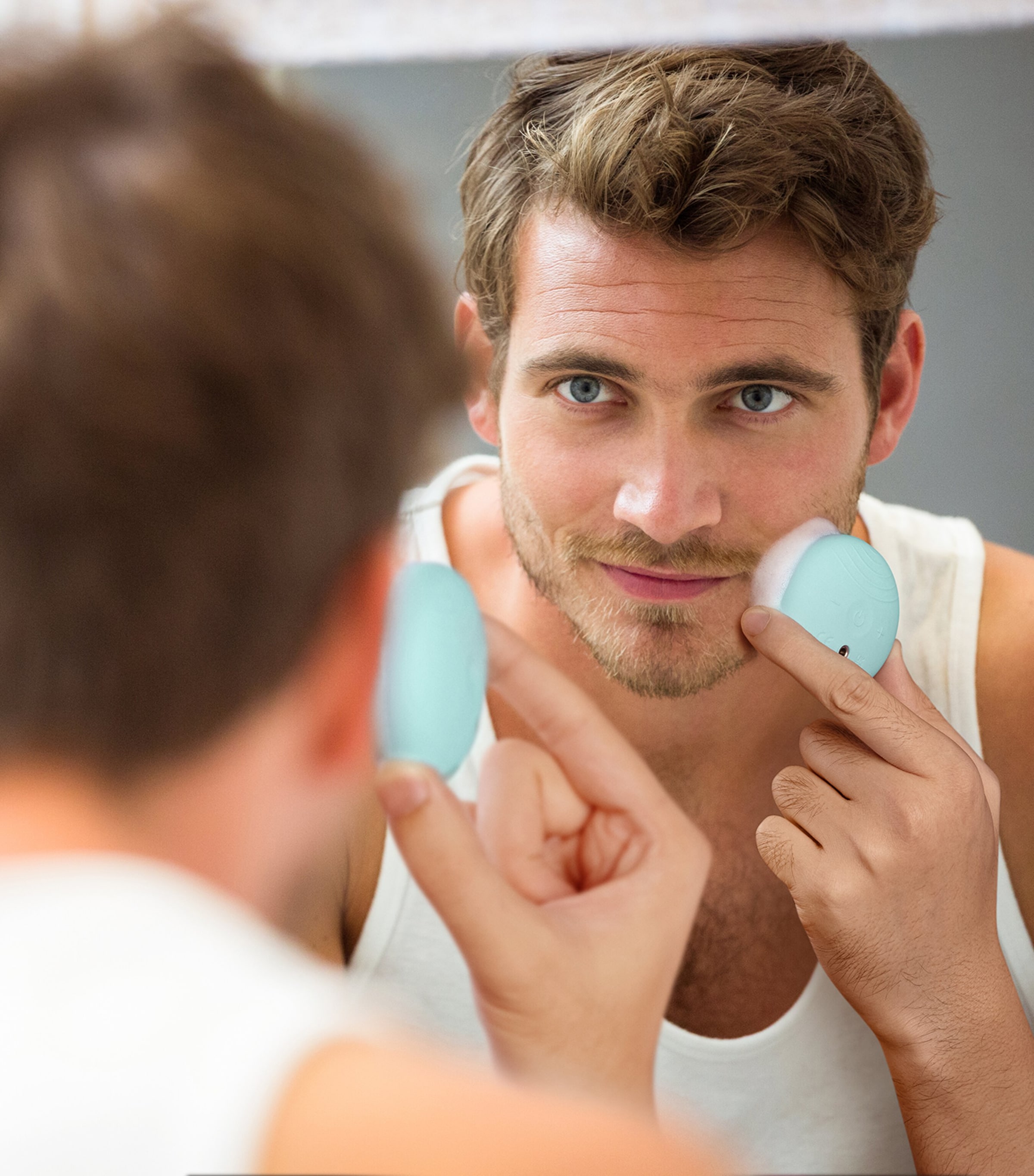 Foreo Luna 4 Play Facial Cleansing Brush No Image 3