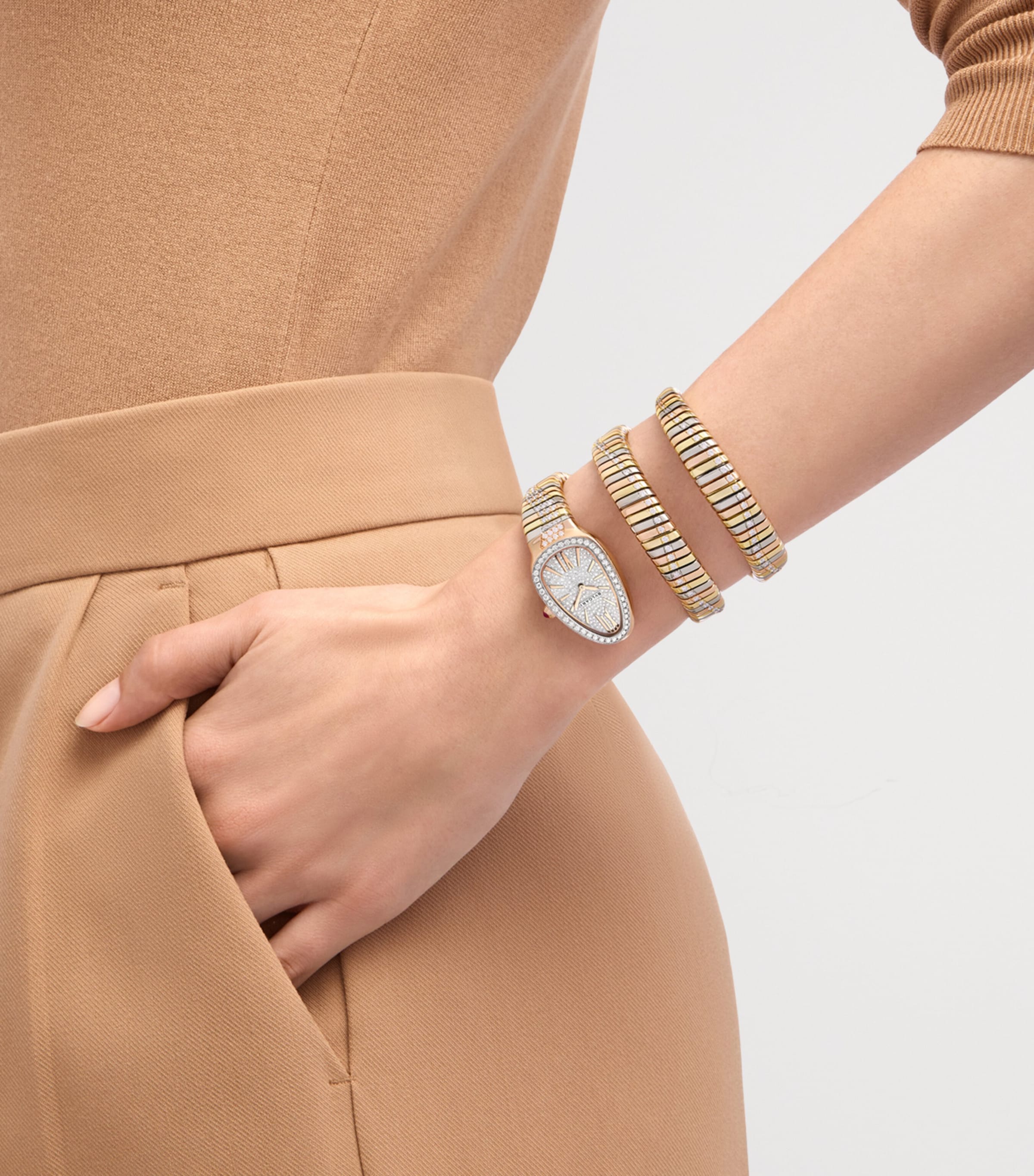 Mixed Gold and Diamond Serpenti Tubogas Infinity Watch 35mm STONES Image 3