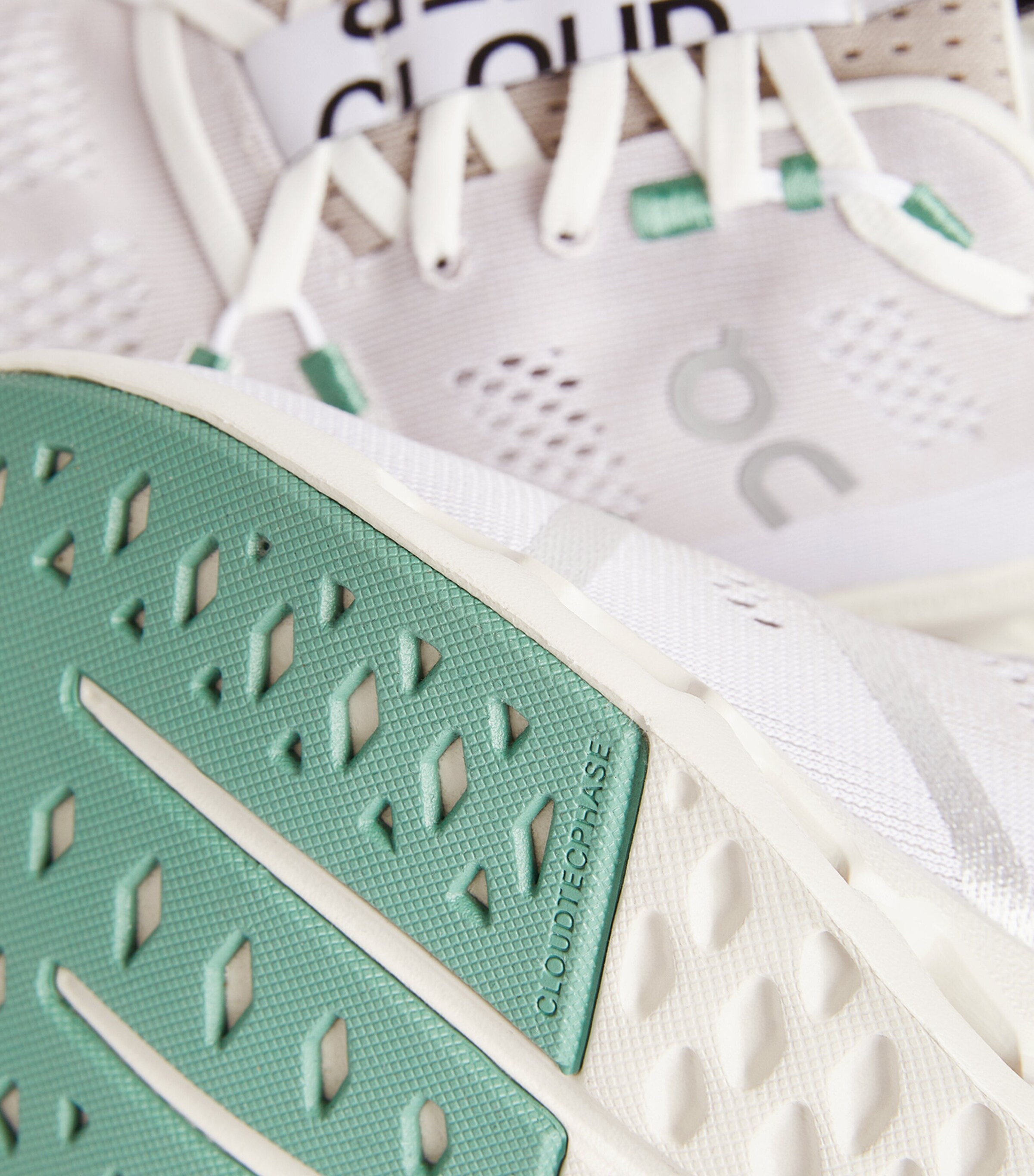 Cloudsurfer Trainers PEARL | IVORY Image 8