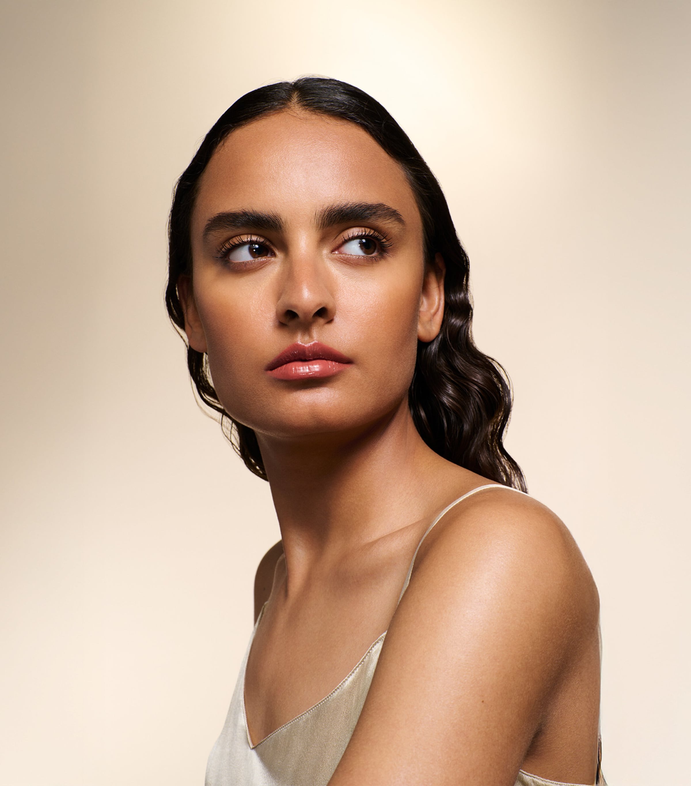 Prada Beauty Reflection Glossy Liquid Balm Brown Image 4
