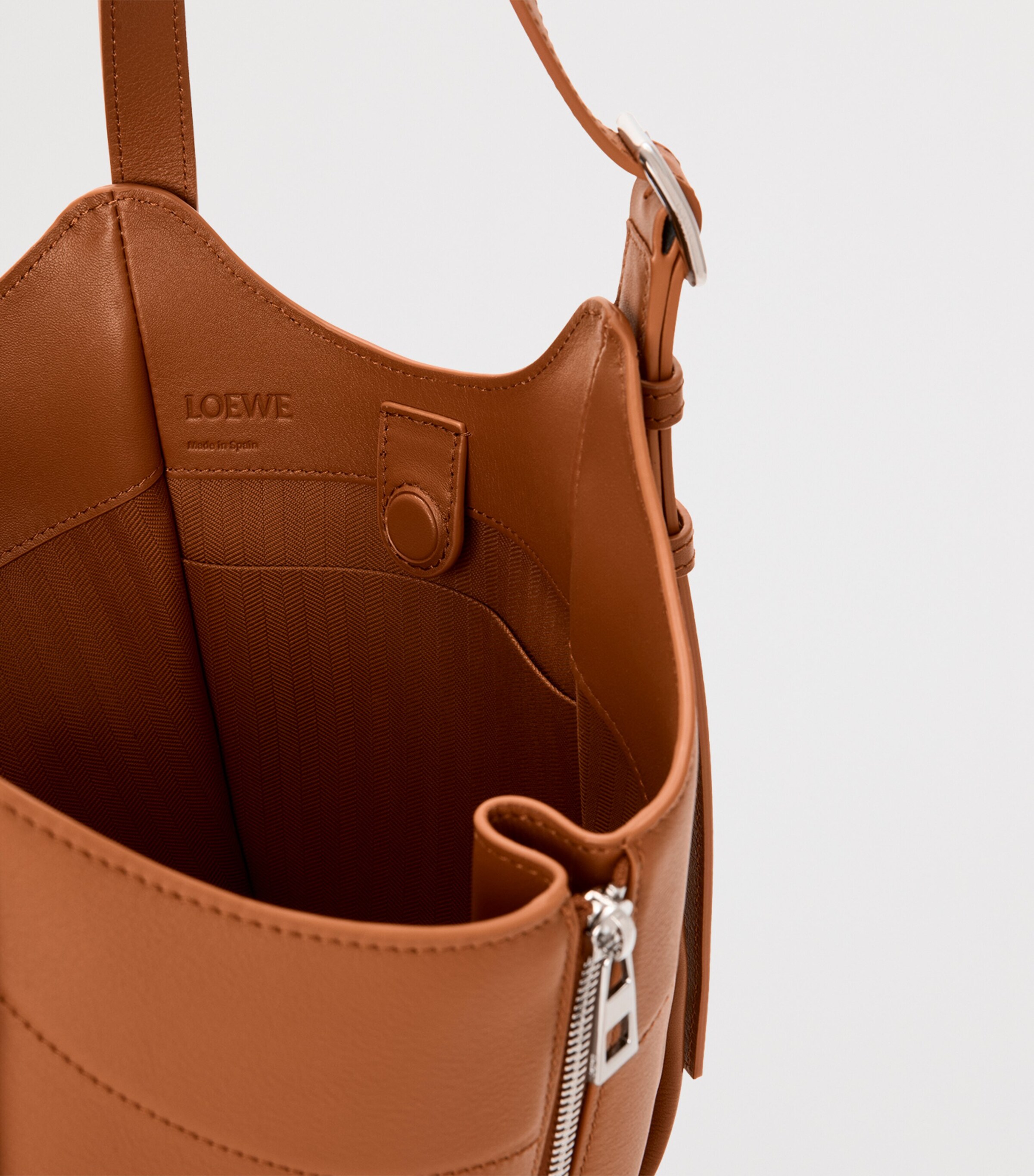 Leather Hammock Flip Tote Bag SQUIRREL Image 6