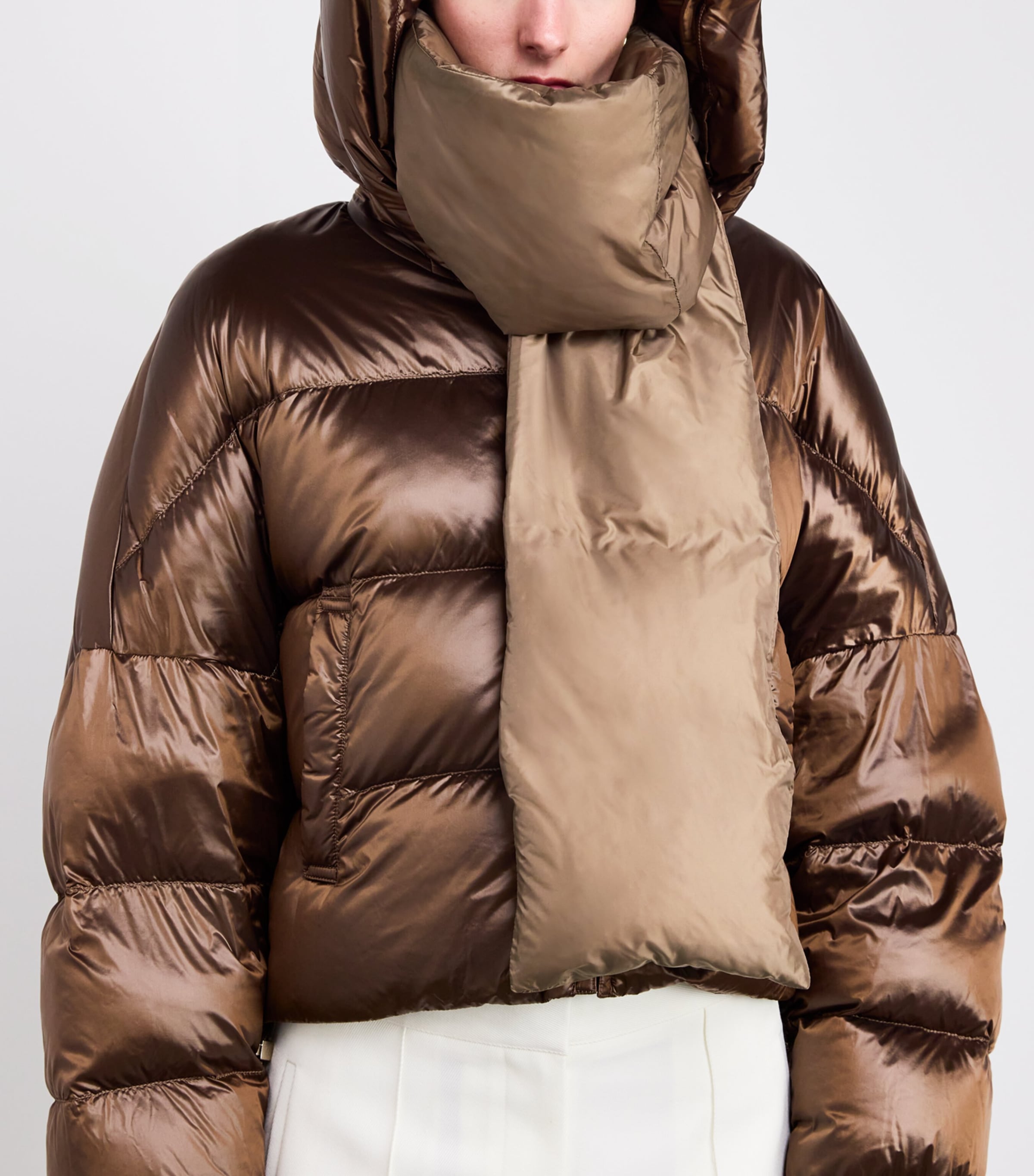 Padded Scarf BROWN Image 2