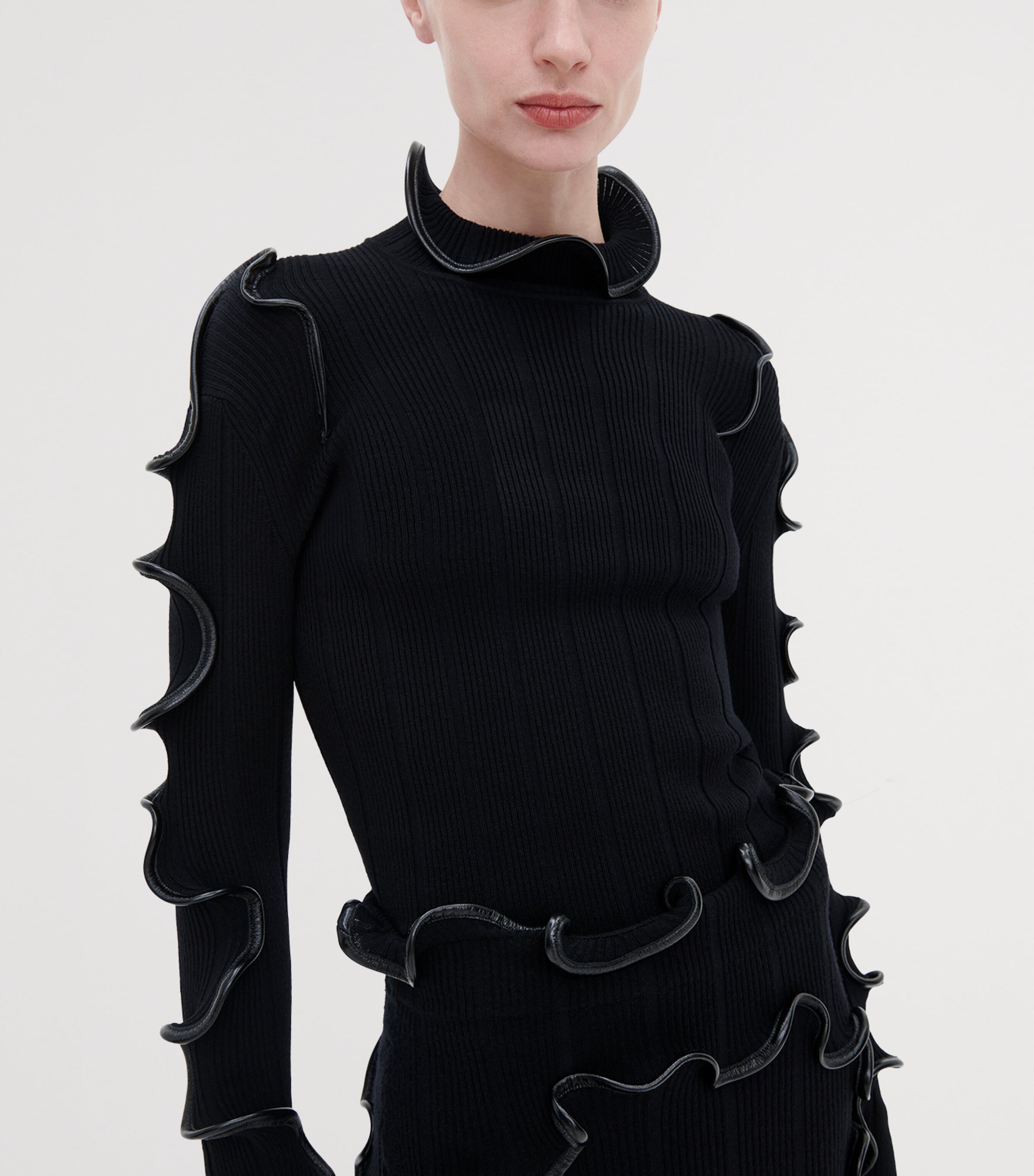Schiaparelli Womens Wool-Blend Ruffled Sweater Black Image 3